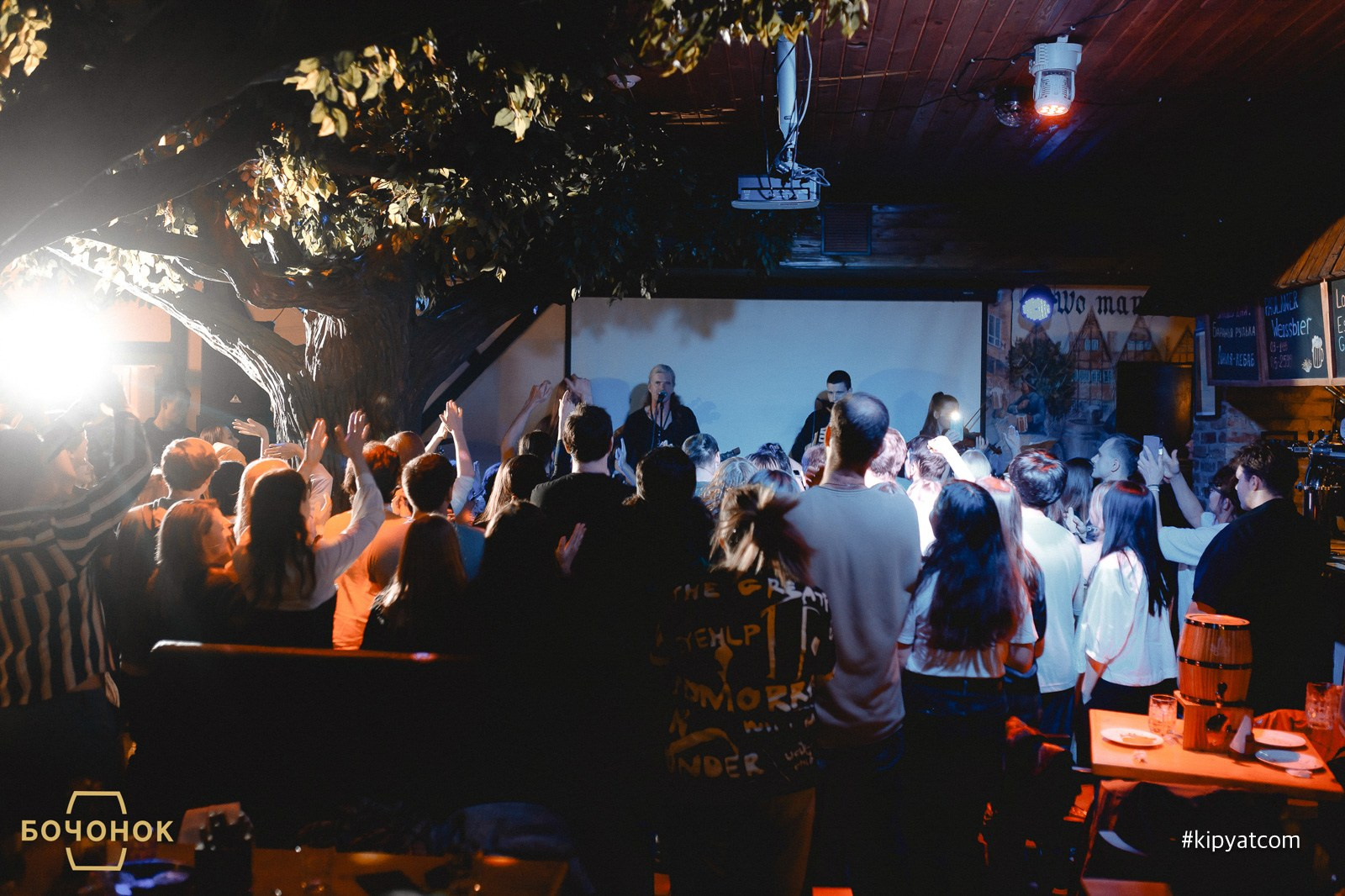 Бочонок. Кипятком Караганда