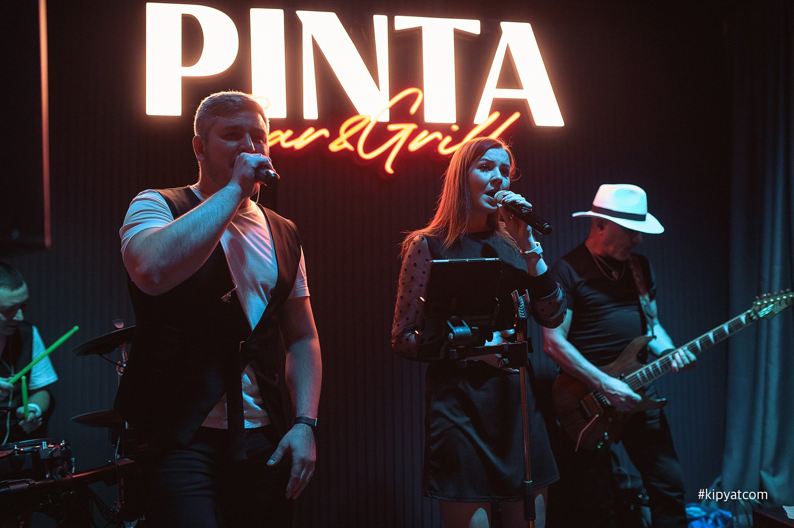 Пинта Bar & Grill в ТД «Алем». Кипятком Караганда