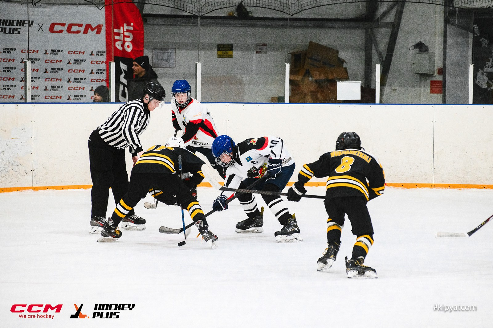 ХК «Металлург» — ХК «Бригантина». Игра за 3-е место Открытого чемпионата по хоккею с шайбой. Кипятком Караганда