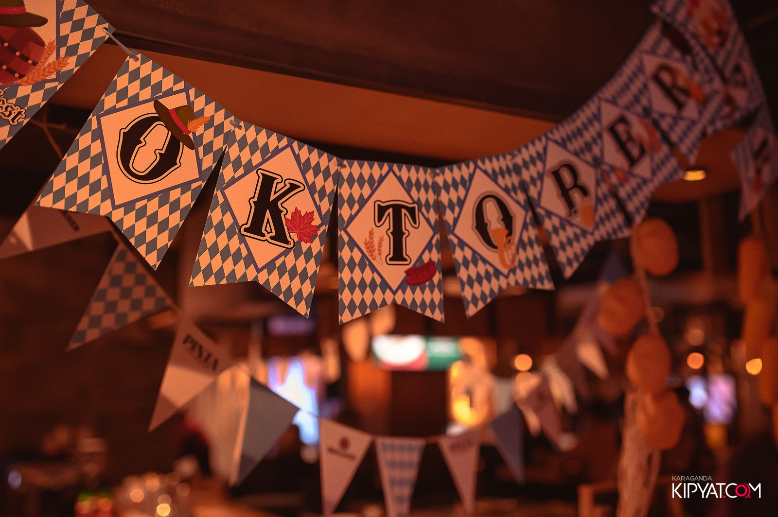 Пинта Bar & Grill в ТД «Алем». Кипятком Караганда