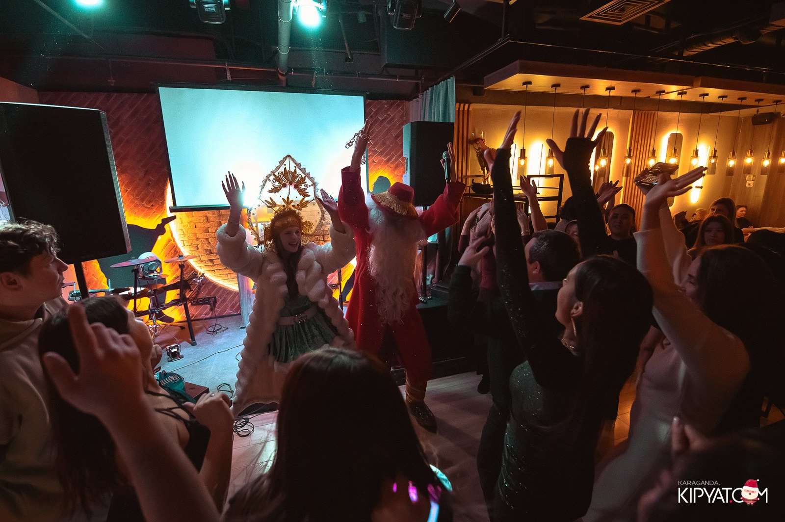 Пинта Bar & Grill в ТД «Алем». Кипятком Караганда