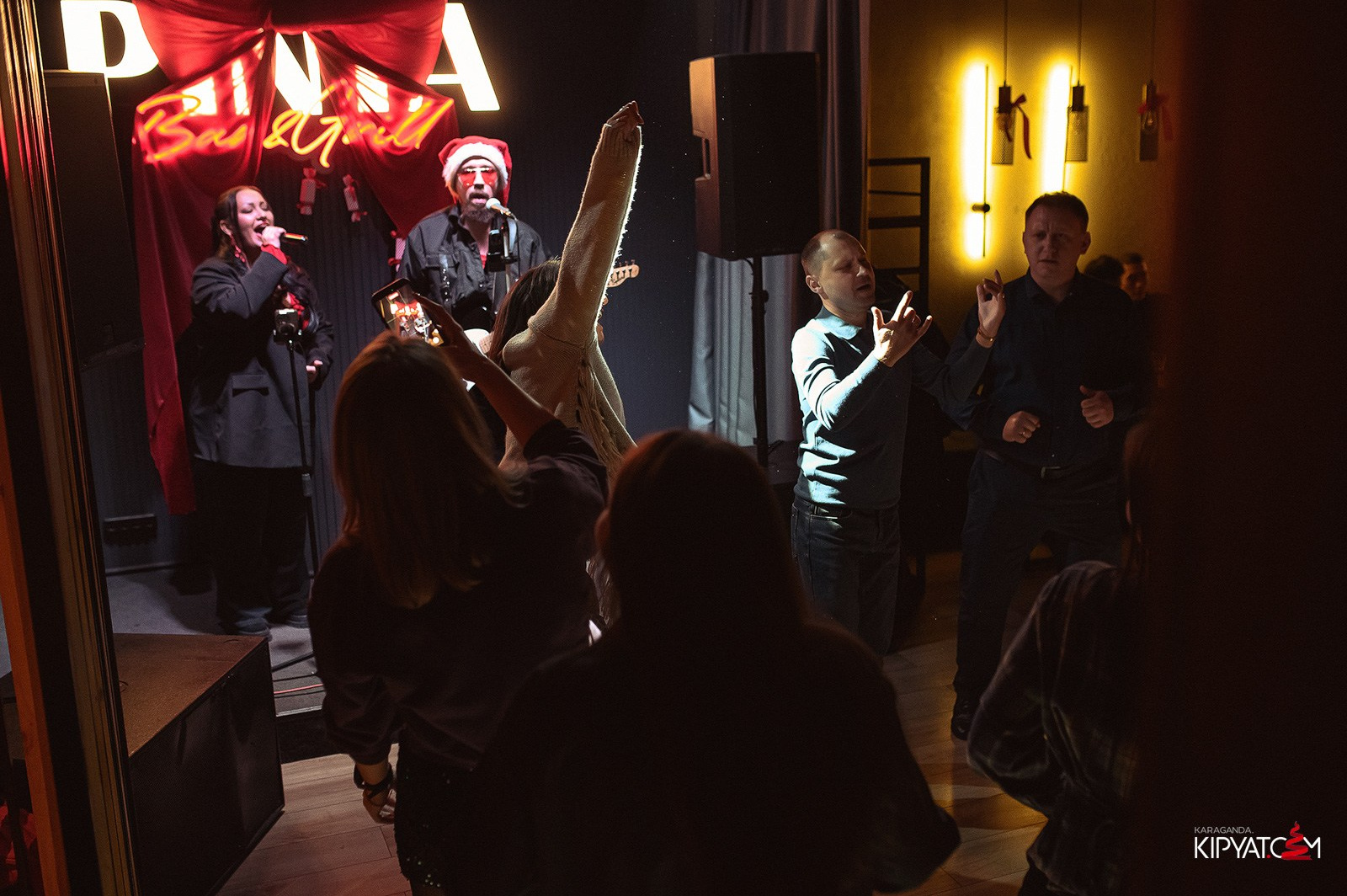 Пинта Bar & Grill в ТД «Алем». Кипятком Караганда