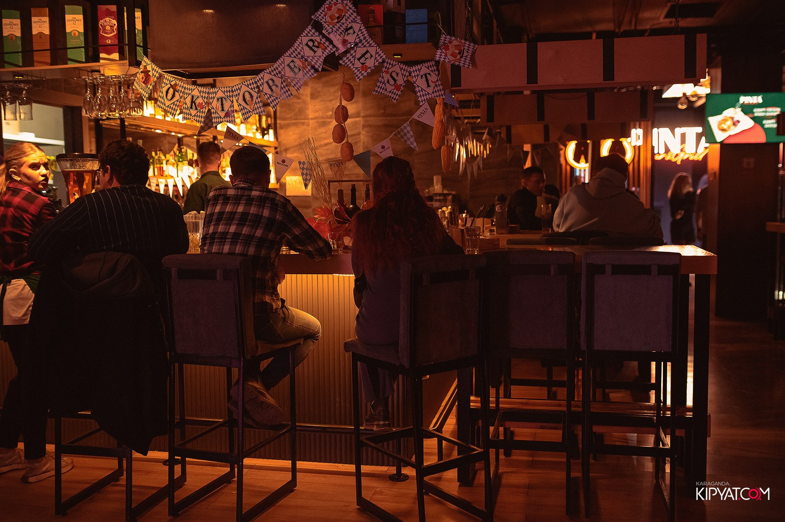 Пинта Bar & Grill в ТД «Алем». Кипятком Караганда