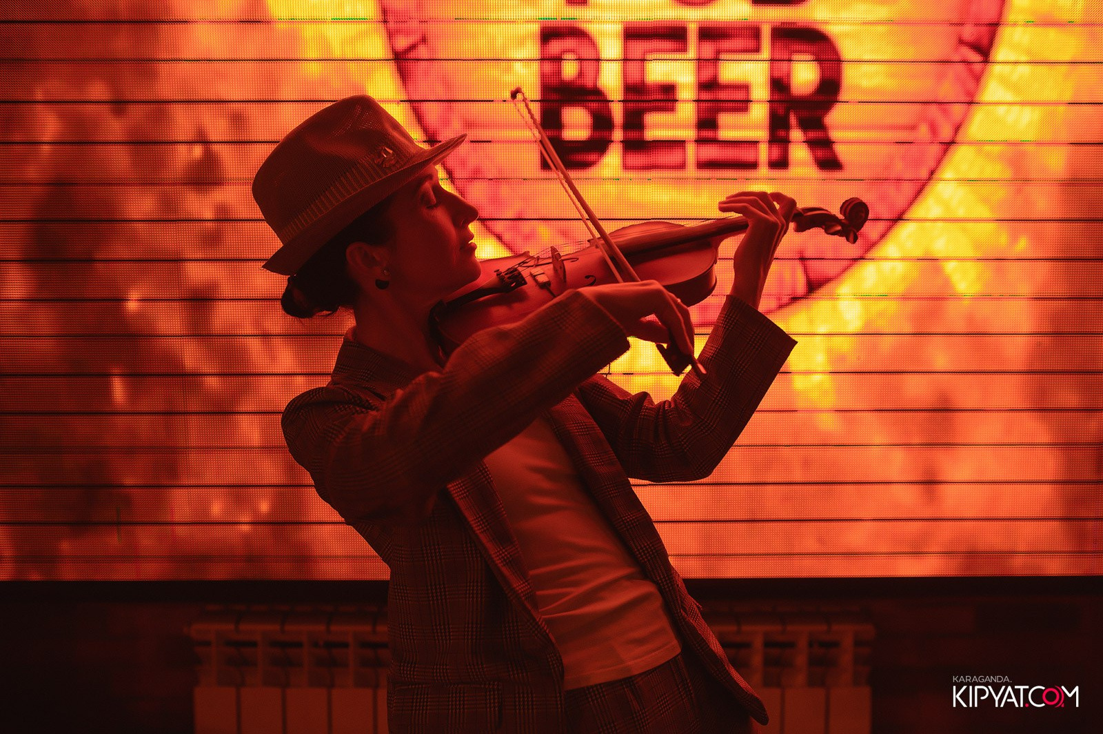 Empire Pub. Кипятком Караганда