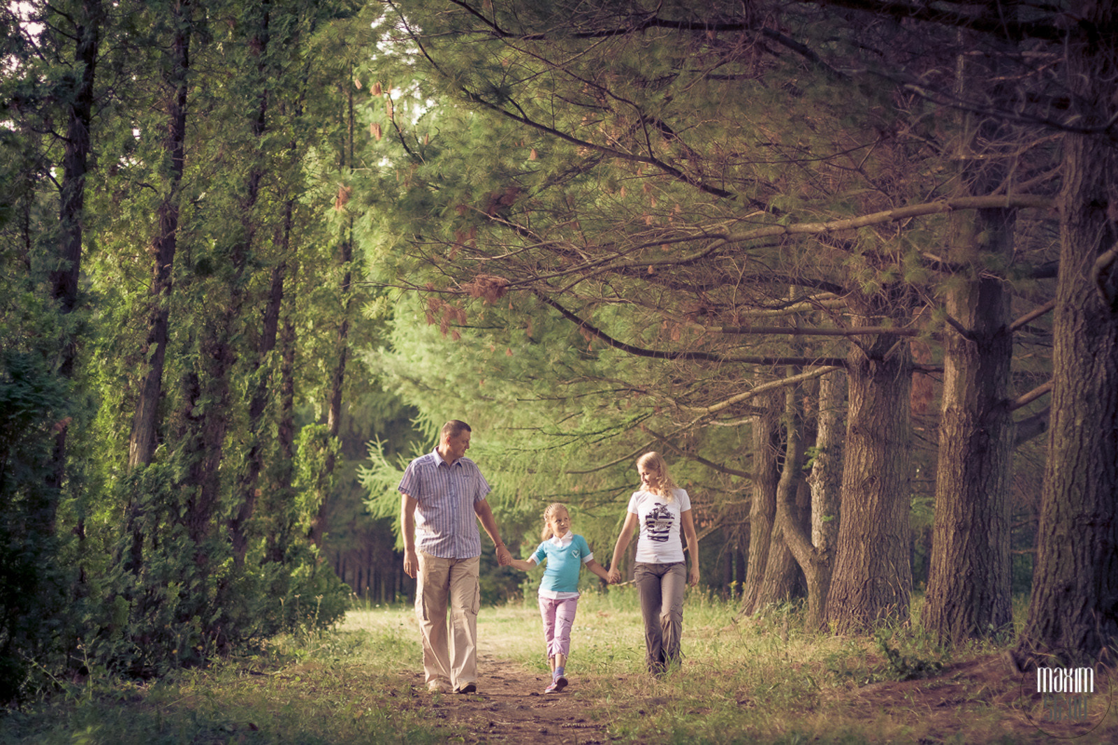 Стоимость услуг фотографа Максима Сизова