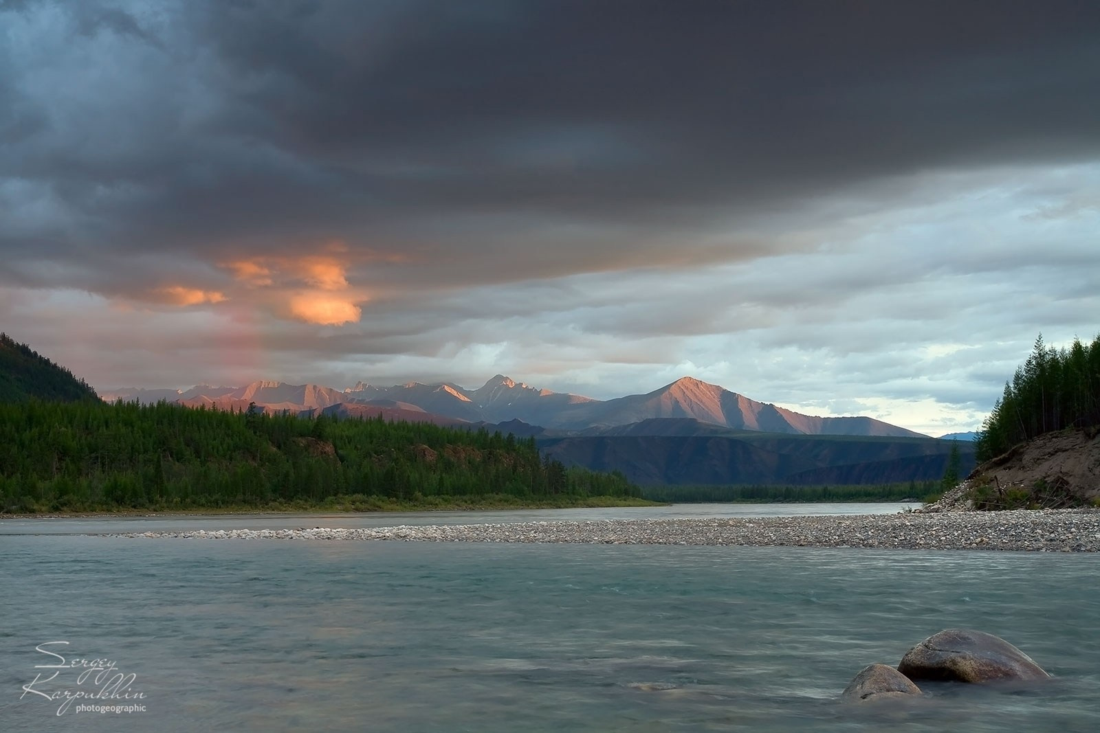 Река Индигирка