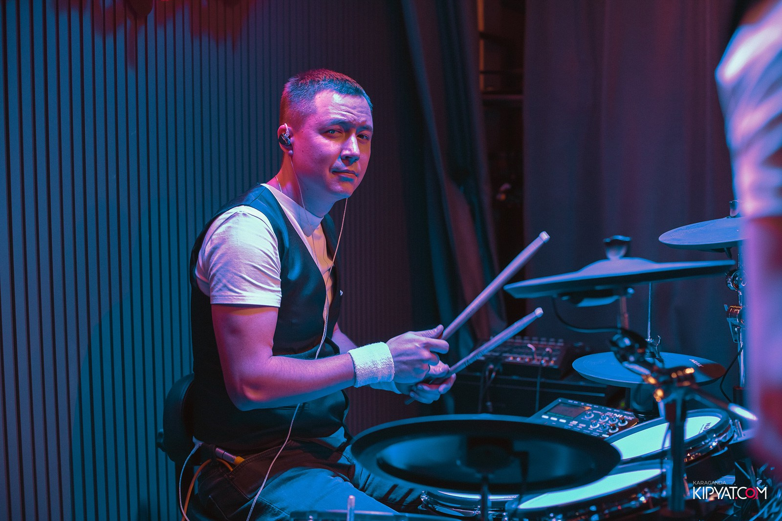 Пинта Bar & Grill на ул. Таттимбета. Кипятком Караганда