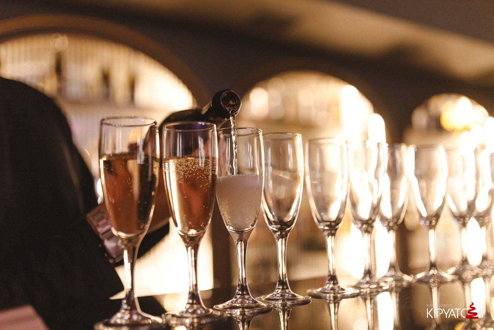 OLD MONEY. Кипятком Караганда