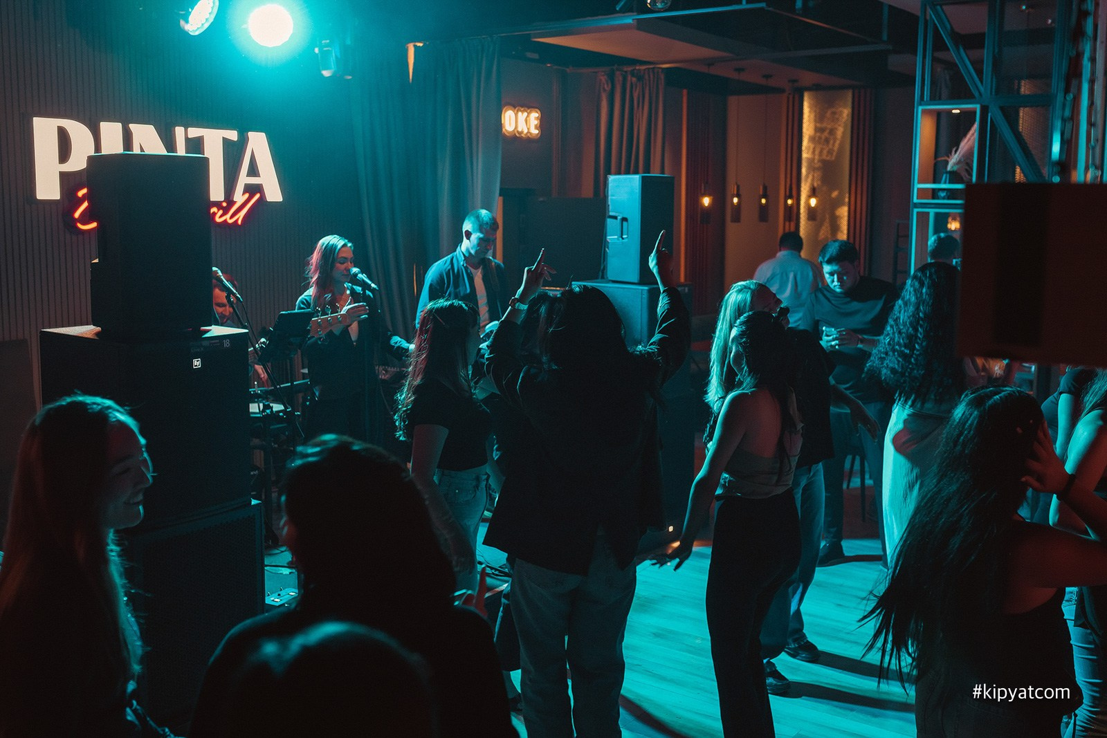 Пинта Bar & Grill на ул. Таттимбета. Кипятком Караганда