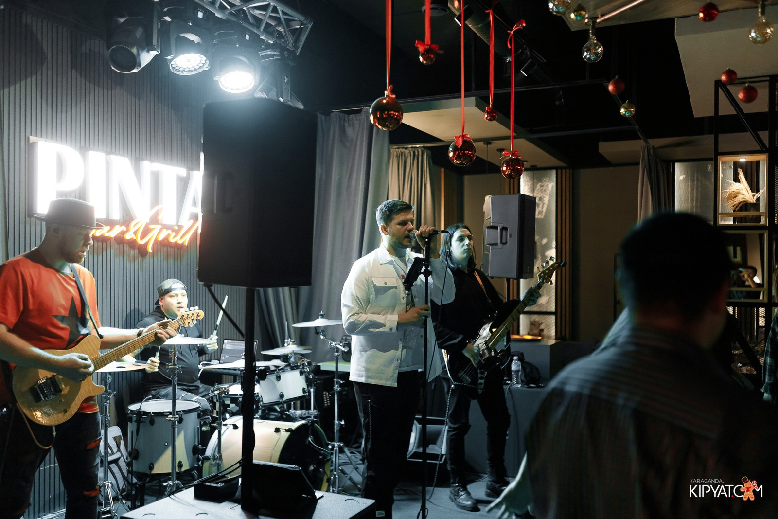 Пинта Bar & Grill на ул. Таттимбета. Кипятком Караганда