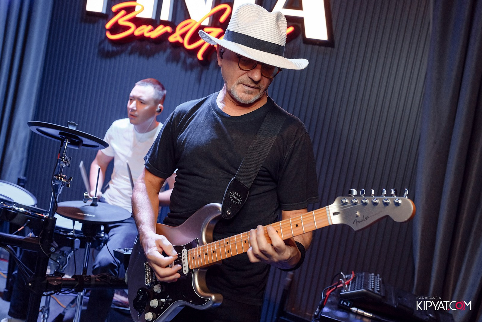 Пинта Bar & Grill на ул. Таттимбета. Кипятком Караганда