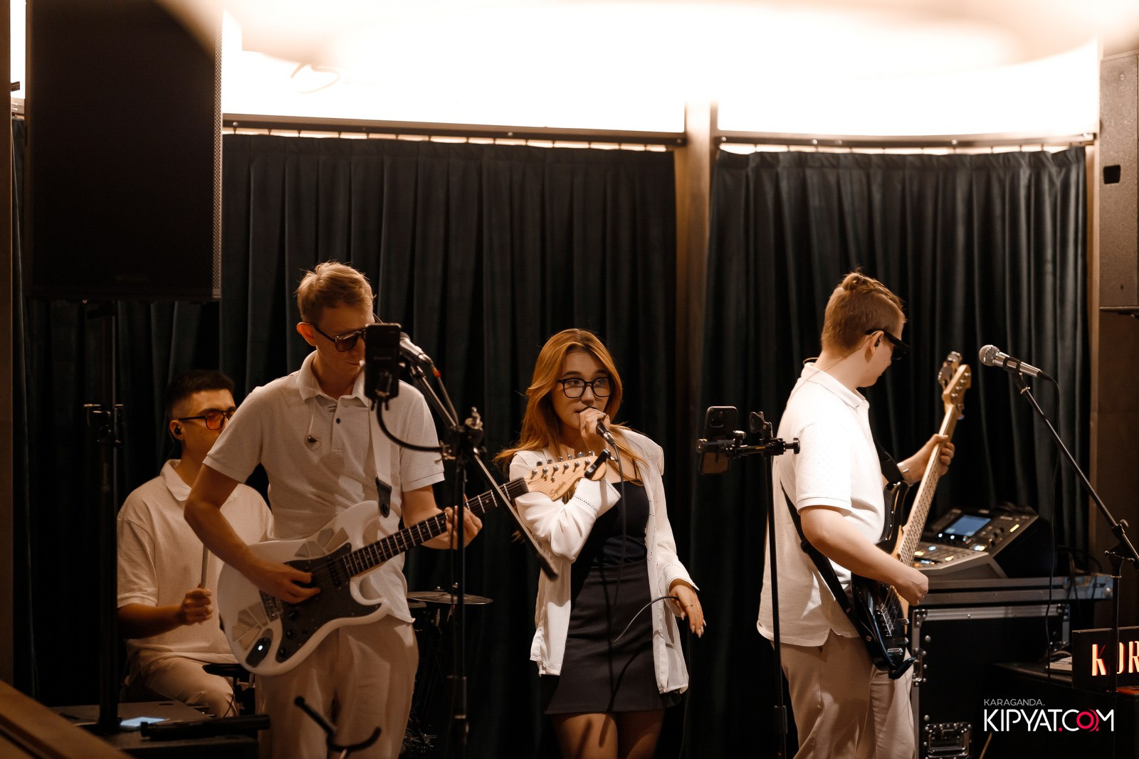 Пинта Bar & Grill в ТД «ЦУМ». Кипятком Караганда