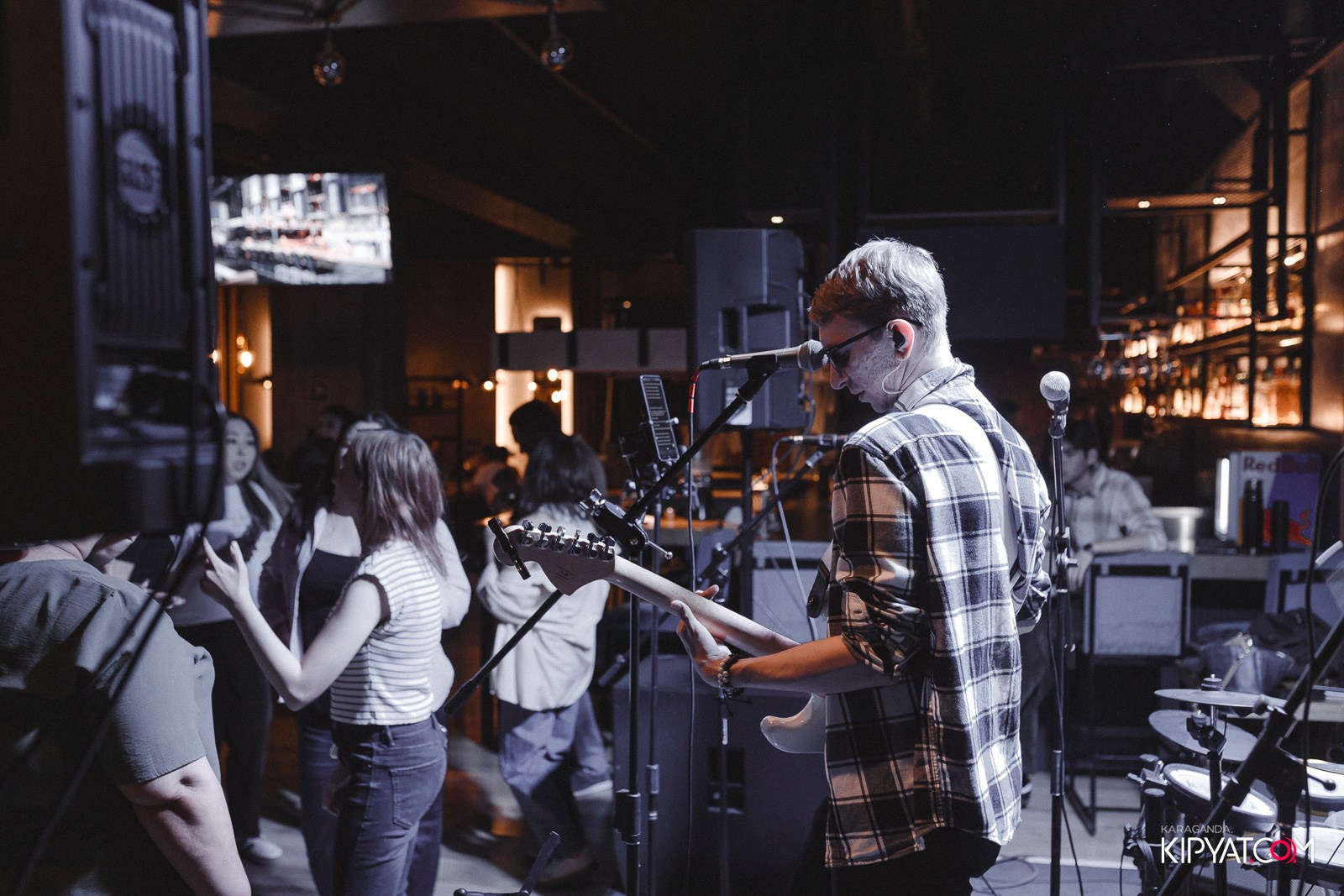 Пинта Bar & Grill на ул. Таттимбета. Кипятком Караганда