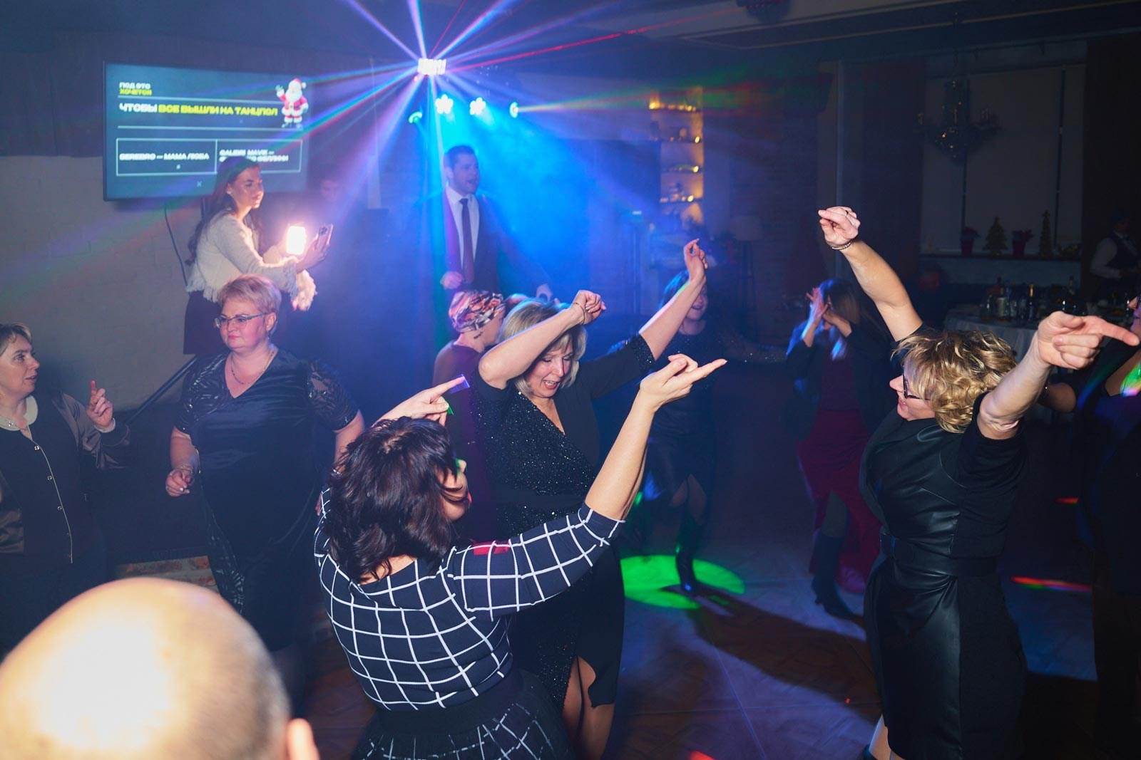 Цены на услуги фотографа в Иваново и фотосессиий для маркетплейс. Фотограф для маркетплейсов в Иваново | Съемка для Wildberries и Ozon