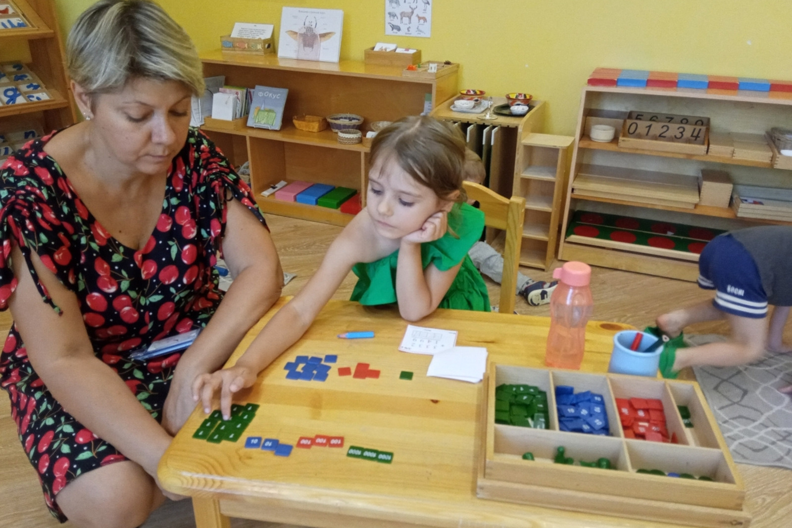 Детский сад. МОНТЕССОРИ-САД «ДЕТСТВО»