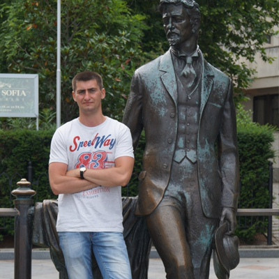 «Что стоит за портетом?» в Москве 18 мая