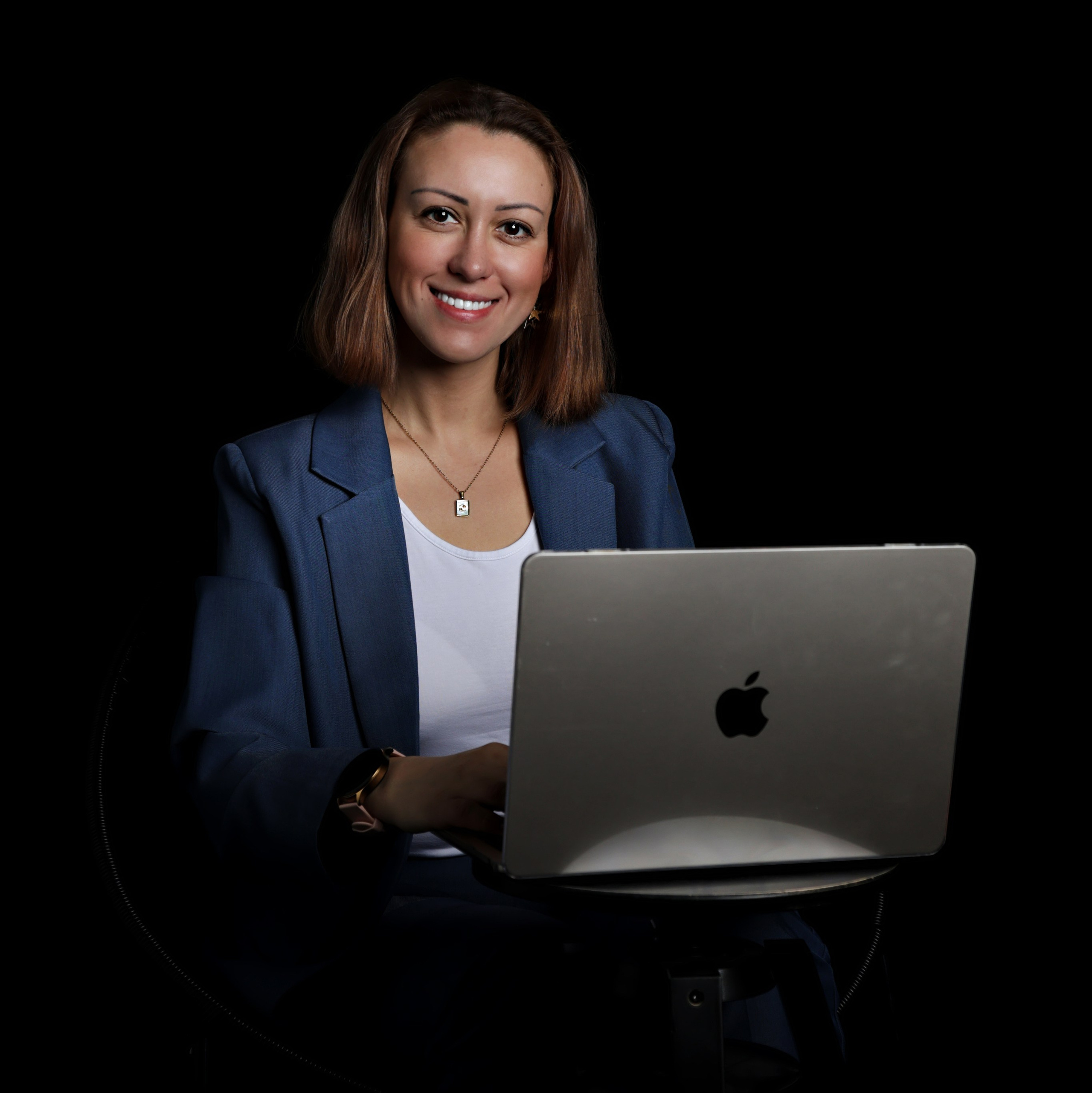 Контакты. ФОТОГРАФ МОСКВА ЮЛИЯ ИБРАГИМ