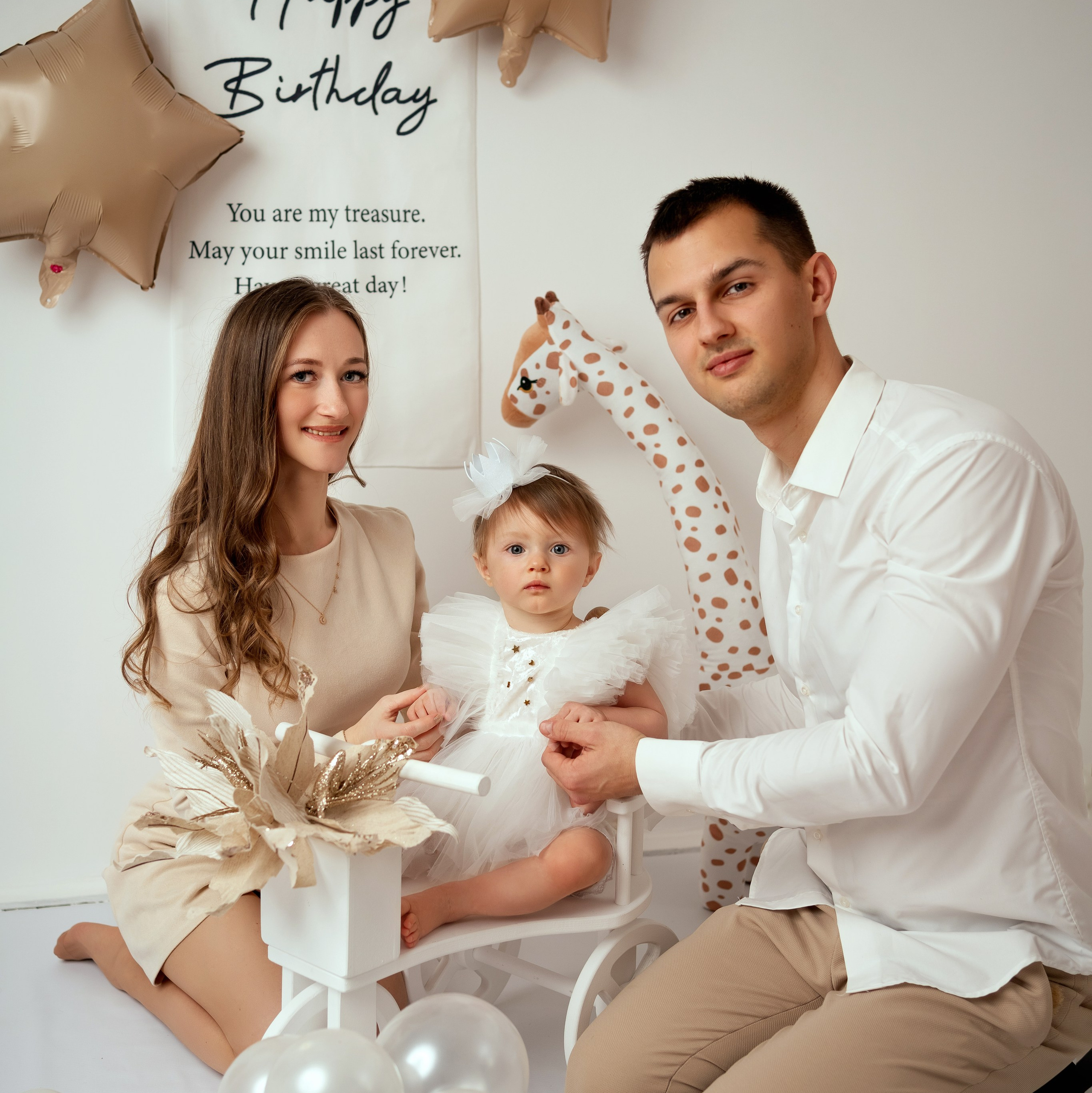 День рождения. Годовасие. Фотограф новорожденных в Ялте