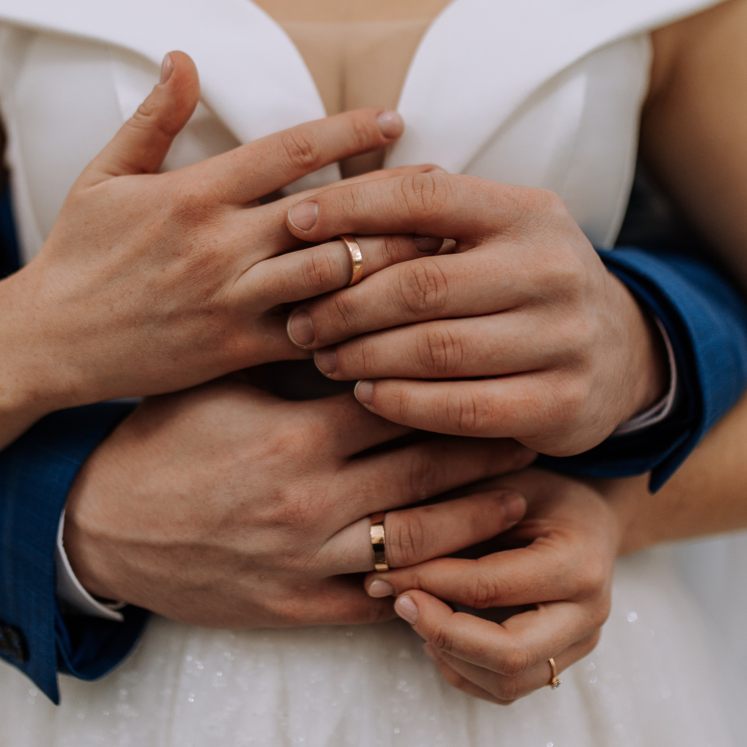 Контакты. Фотограф Владислав Деревнюк