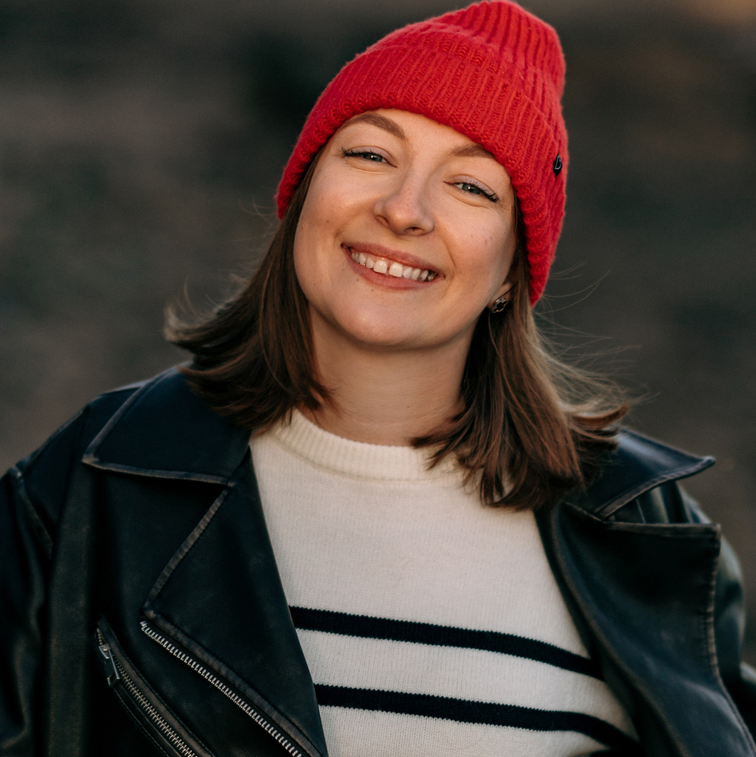 Контакты. Фотограф Анастасия Веселова