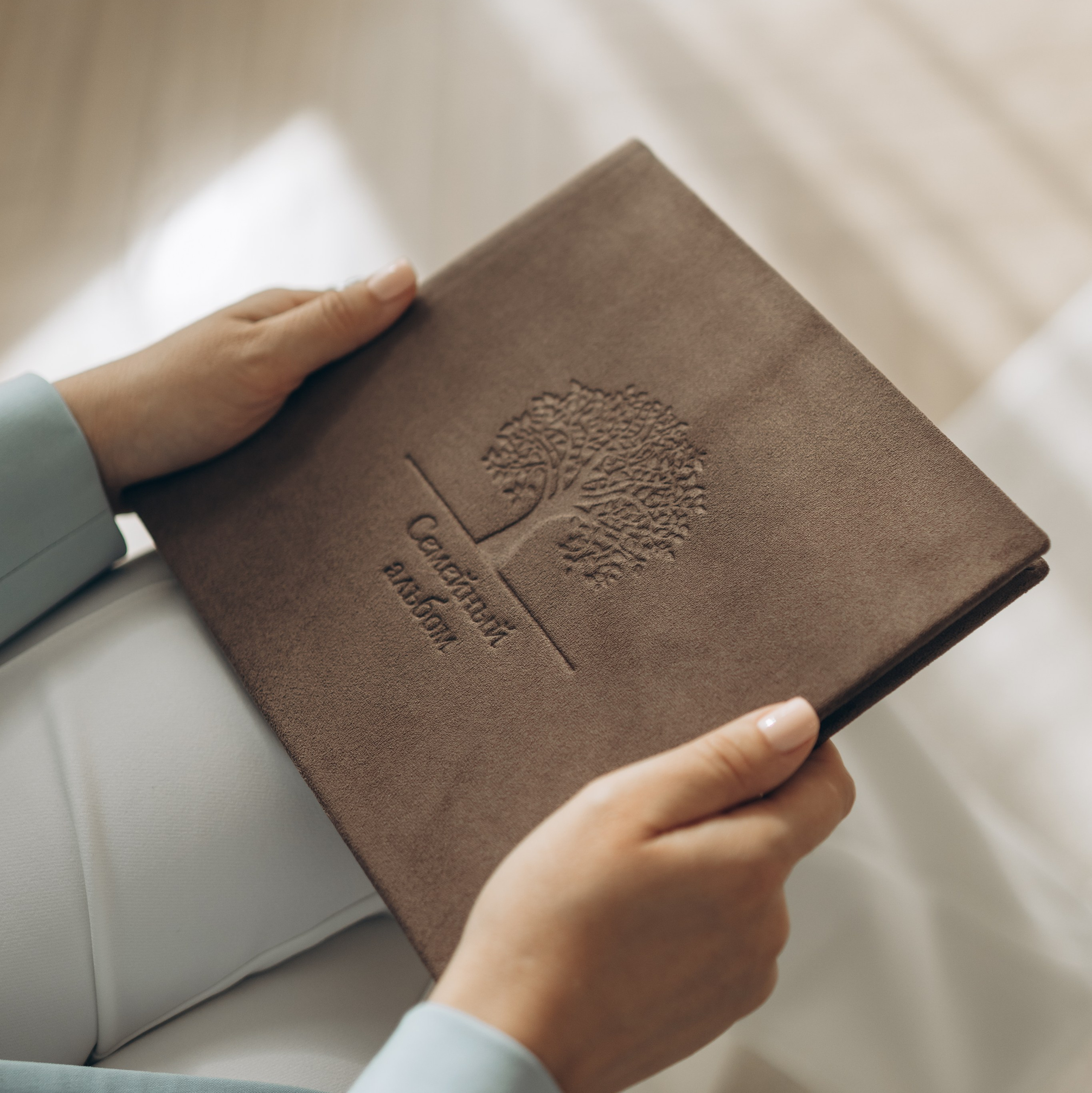 Контакты. Дизайнер фотокниг в Москве Дарья Федорченко