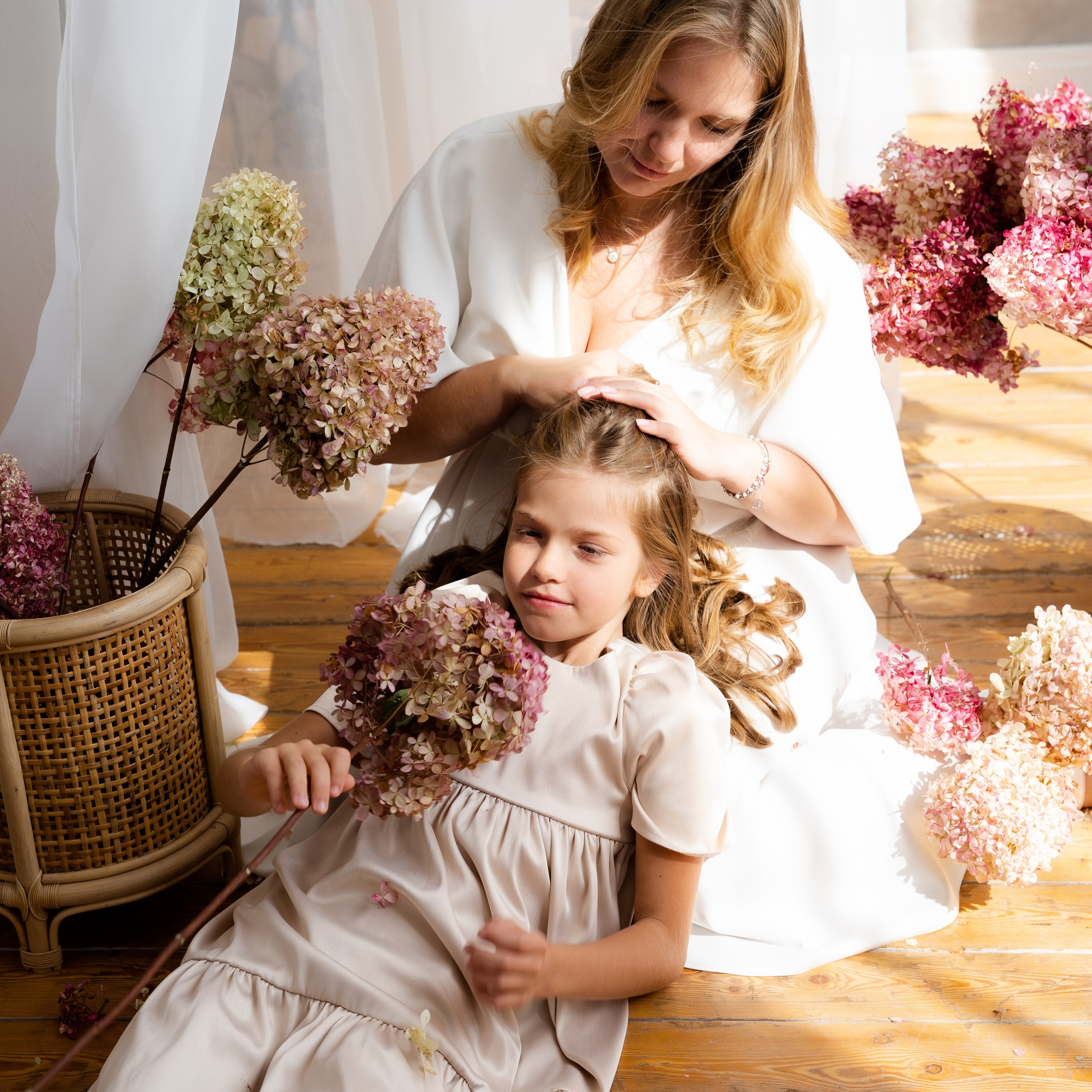 Контакты. Анастасия Антипинская — профессиональный фотограф в Хабаровске