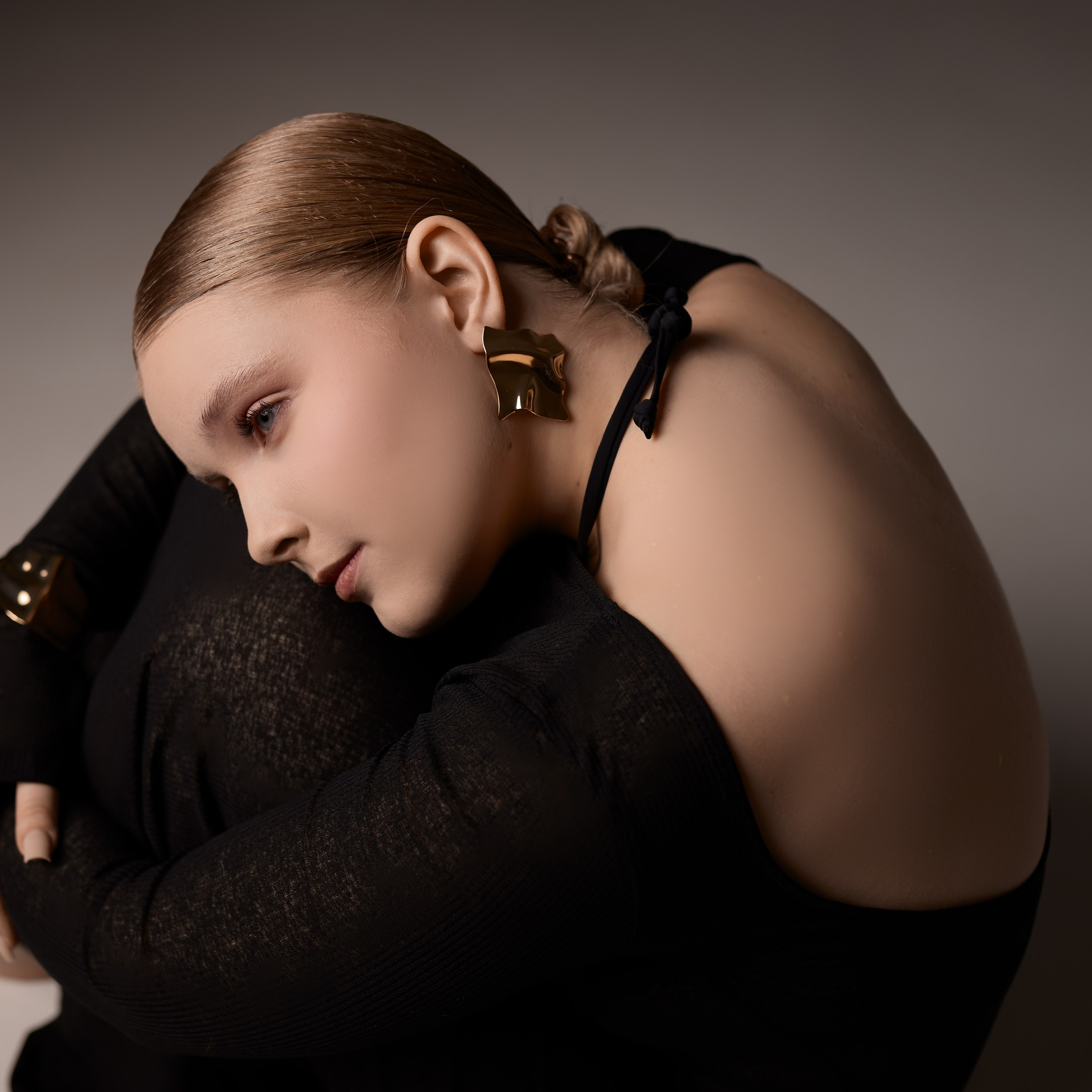 Фотосессия в стиле минимализм, фотосессия женская в фотостудии