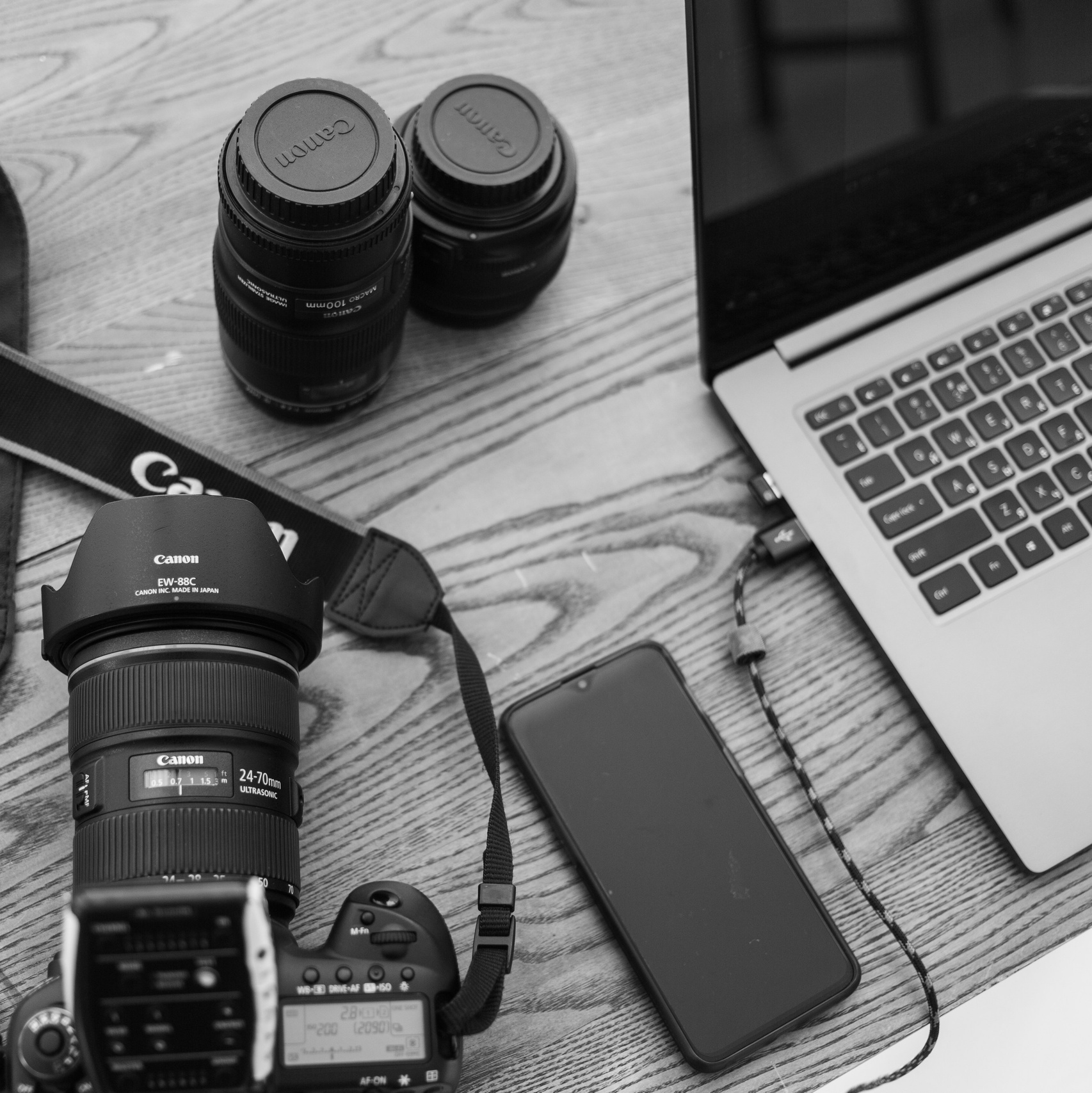 Контакты портретного фотографа Александра Смирнова