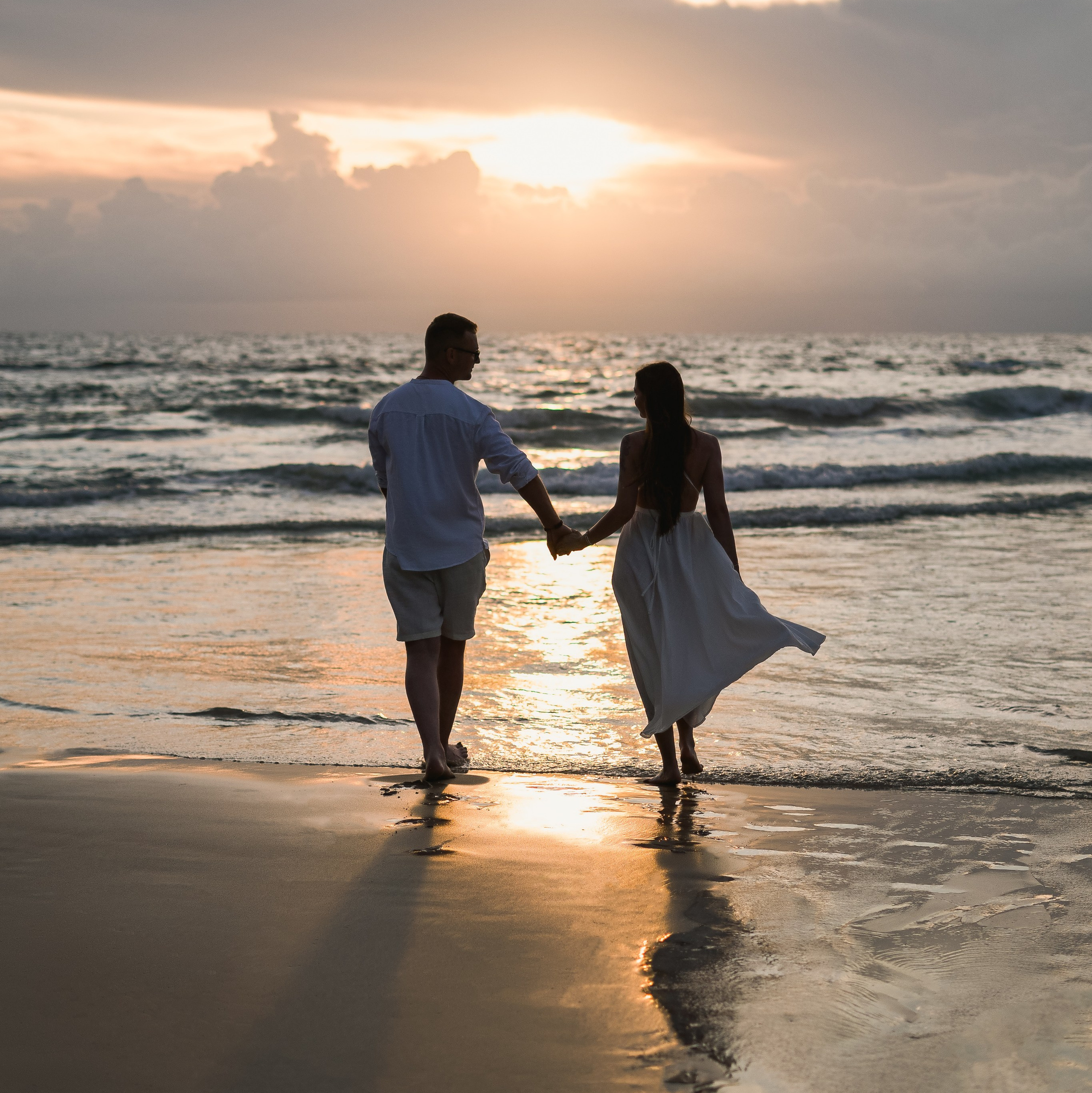 Wedding Photography and Love Stories in Phuket — Your Best Moments. Yan Dolmatov — Photographer, Videographer, and Producer in Phuket