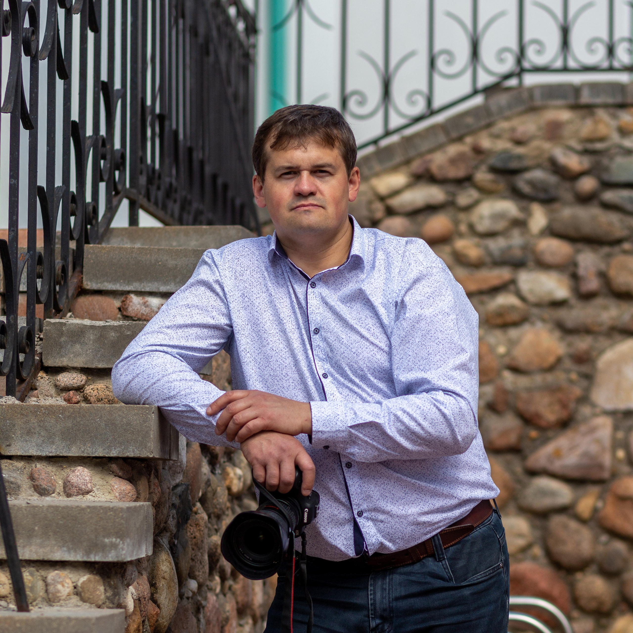 Немного о себе. Профессиональный интерьерный и репортажный фотограф Минск и РБ. Максим Орлов