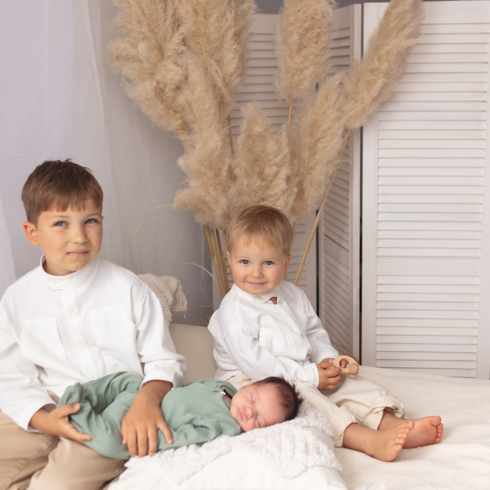 Услуги. Фотограф новорожденных в Калининграде Юлия Бороданова