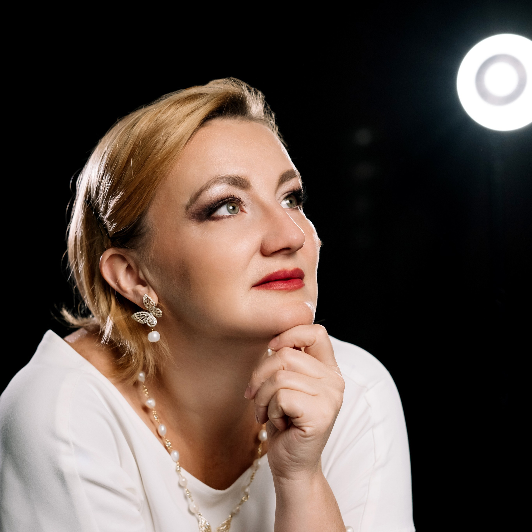 ЖЕНСКИЙ ПОРТРЕТ. Фотограф и видеограф в Тюмени Анна Жагорина, ваши фото еще не отдавали так быстро!