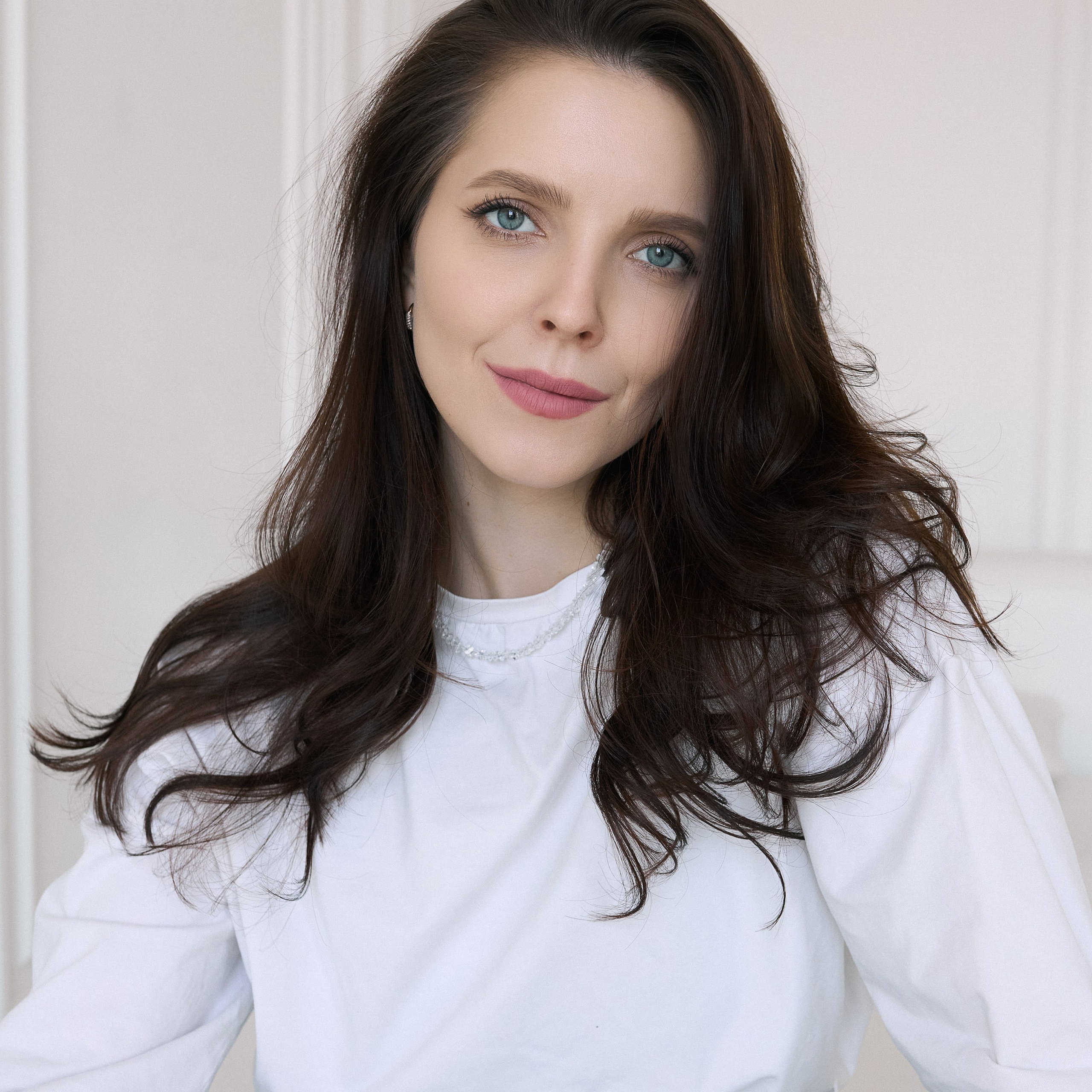 Фотограф для брендов из Санкт-Петербурга Элина Каспаравичюс