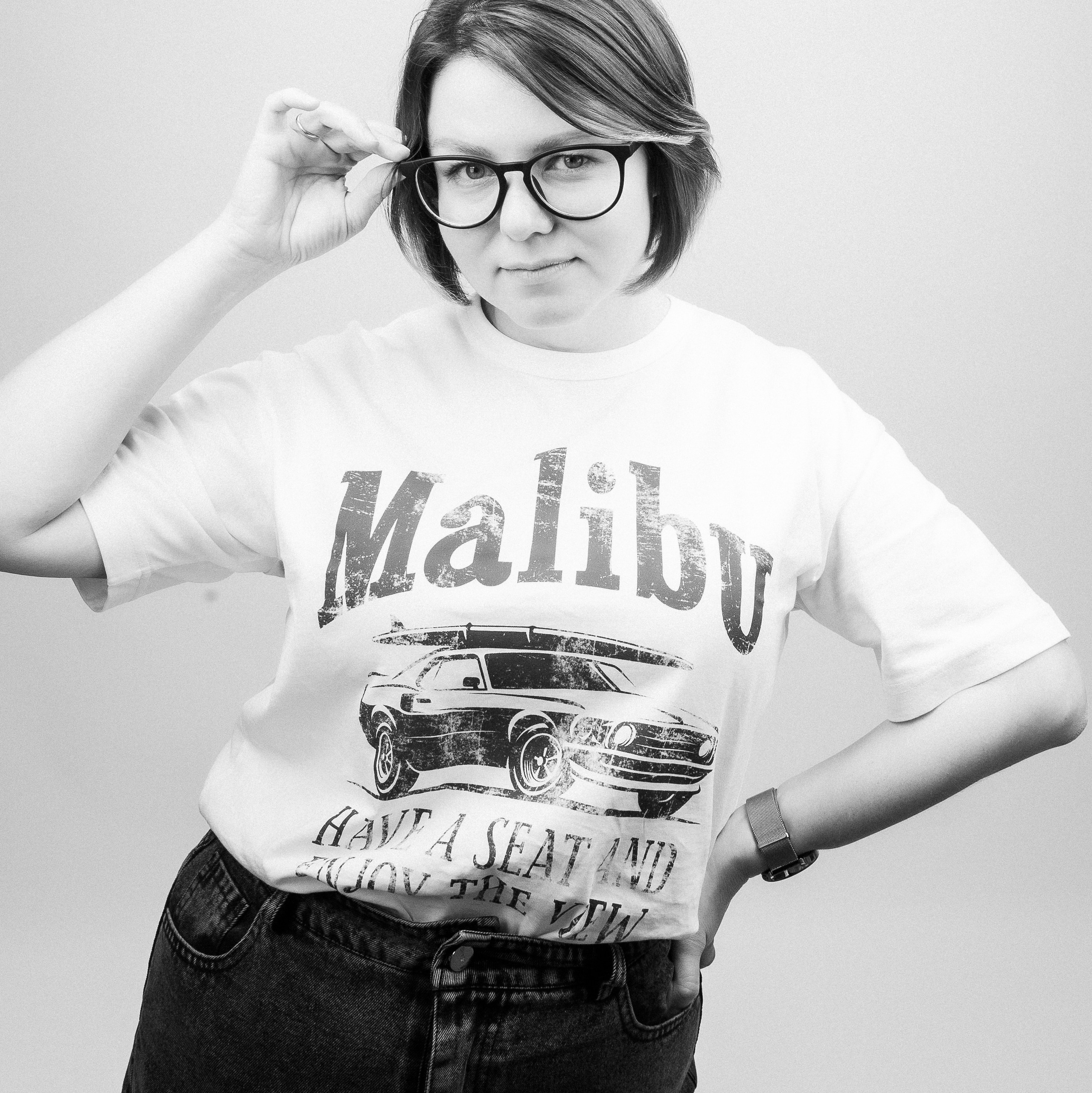 Контакты. ВИЗУАЛЬНЫЙ КОНТЕНТ ДЛЯ ЭКСПЕРТОВ И БРЕНДОВ