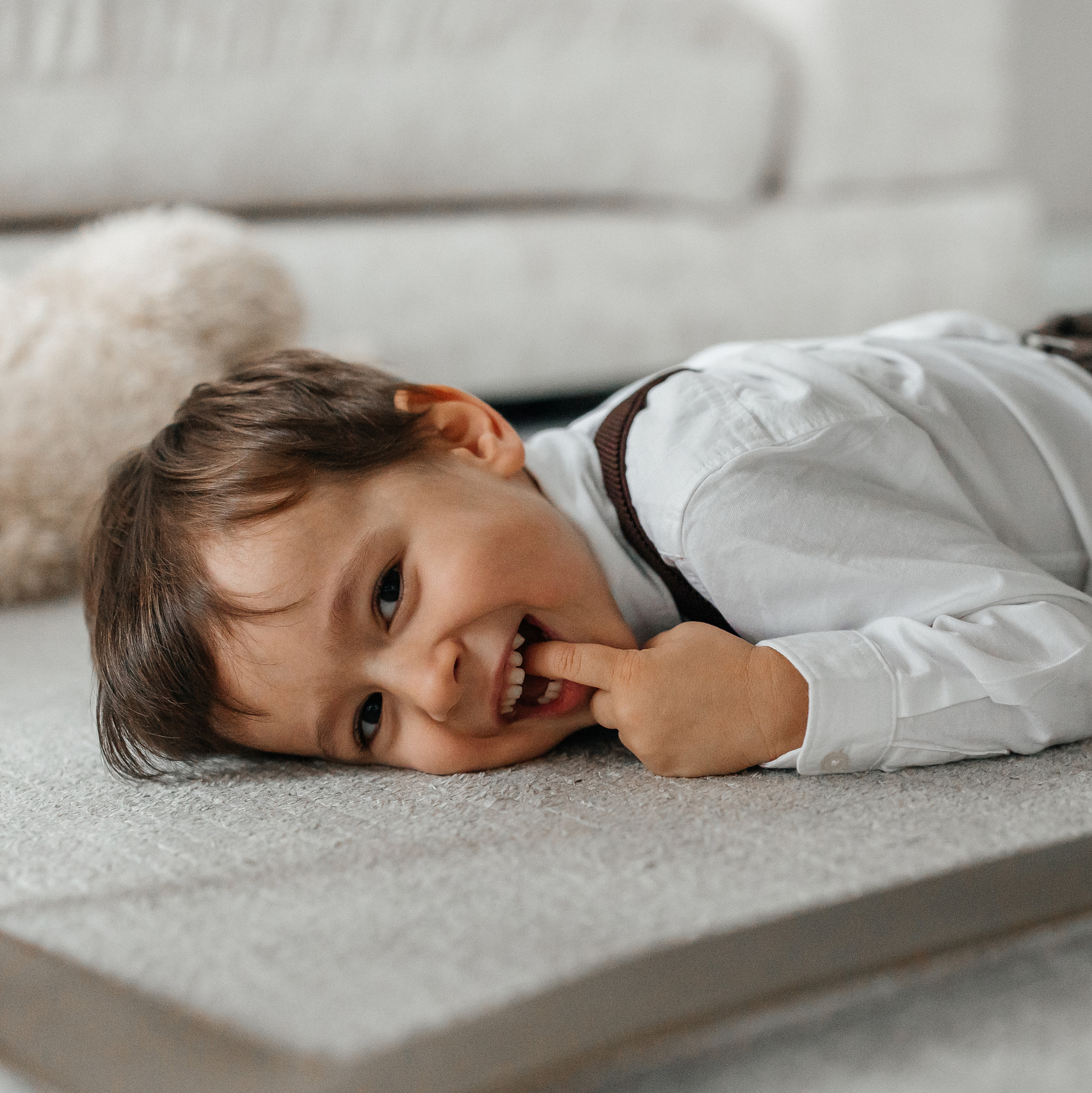 CONTACTS. Фотограф в Москве. Виктория Николаева