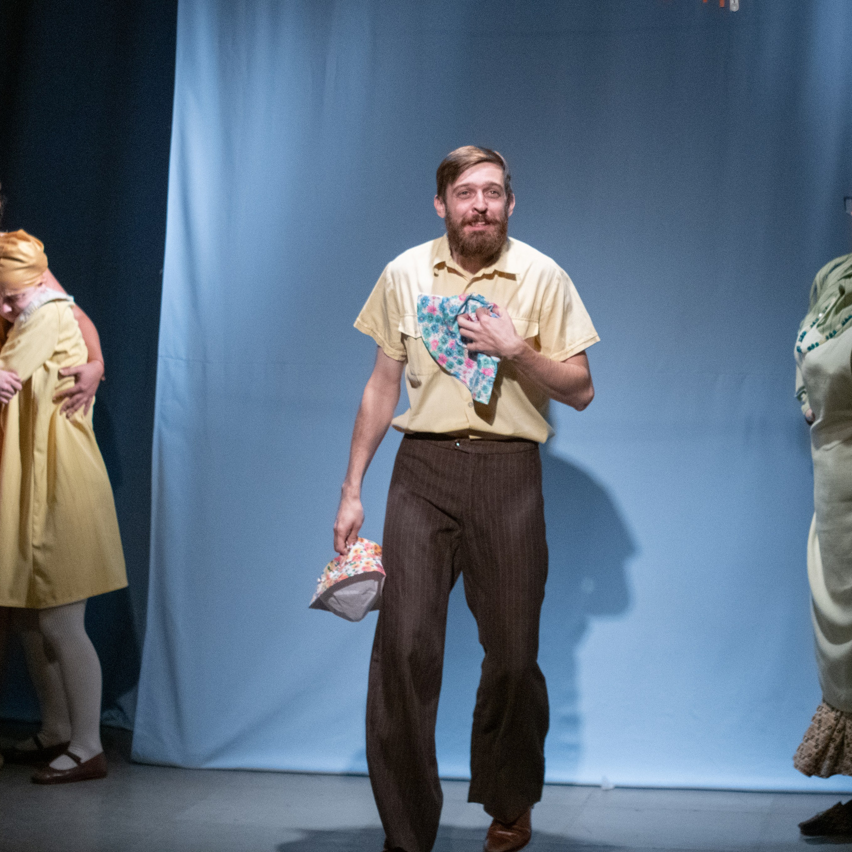 Манюня идет в кино. Театр «НИТИ» Санкт-Петербург