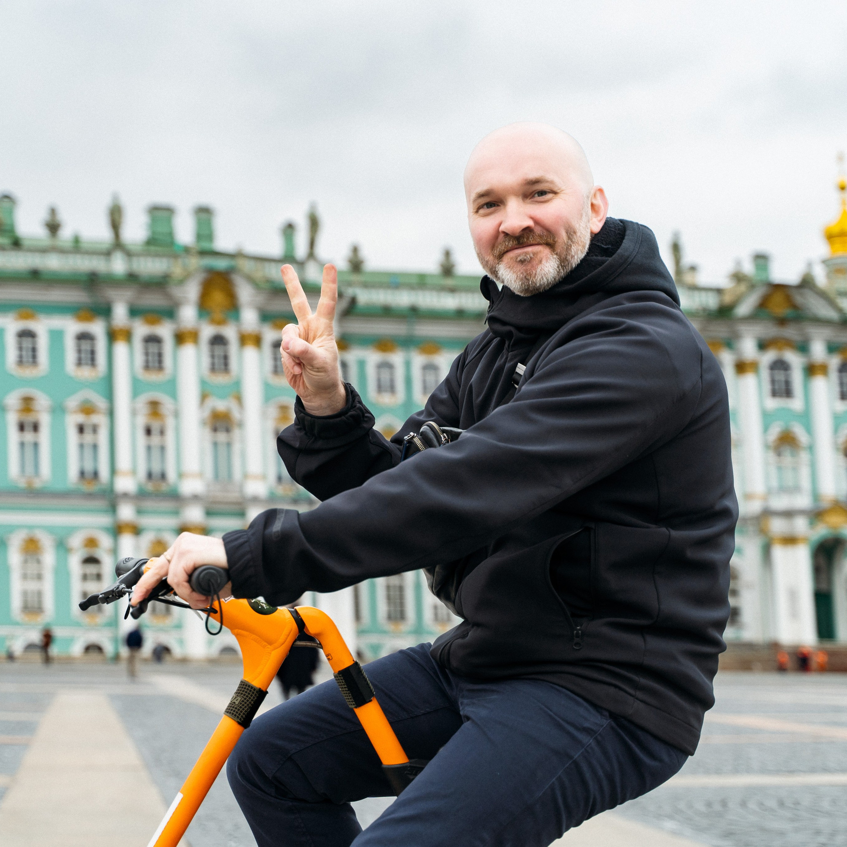 Услуги. Прогулки с Андреем по Санкт-Петербургу