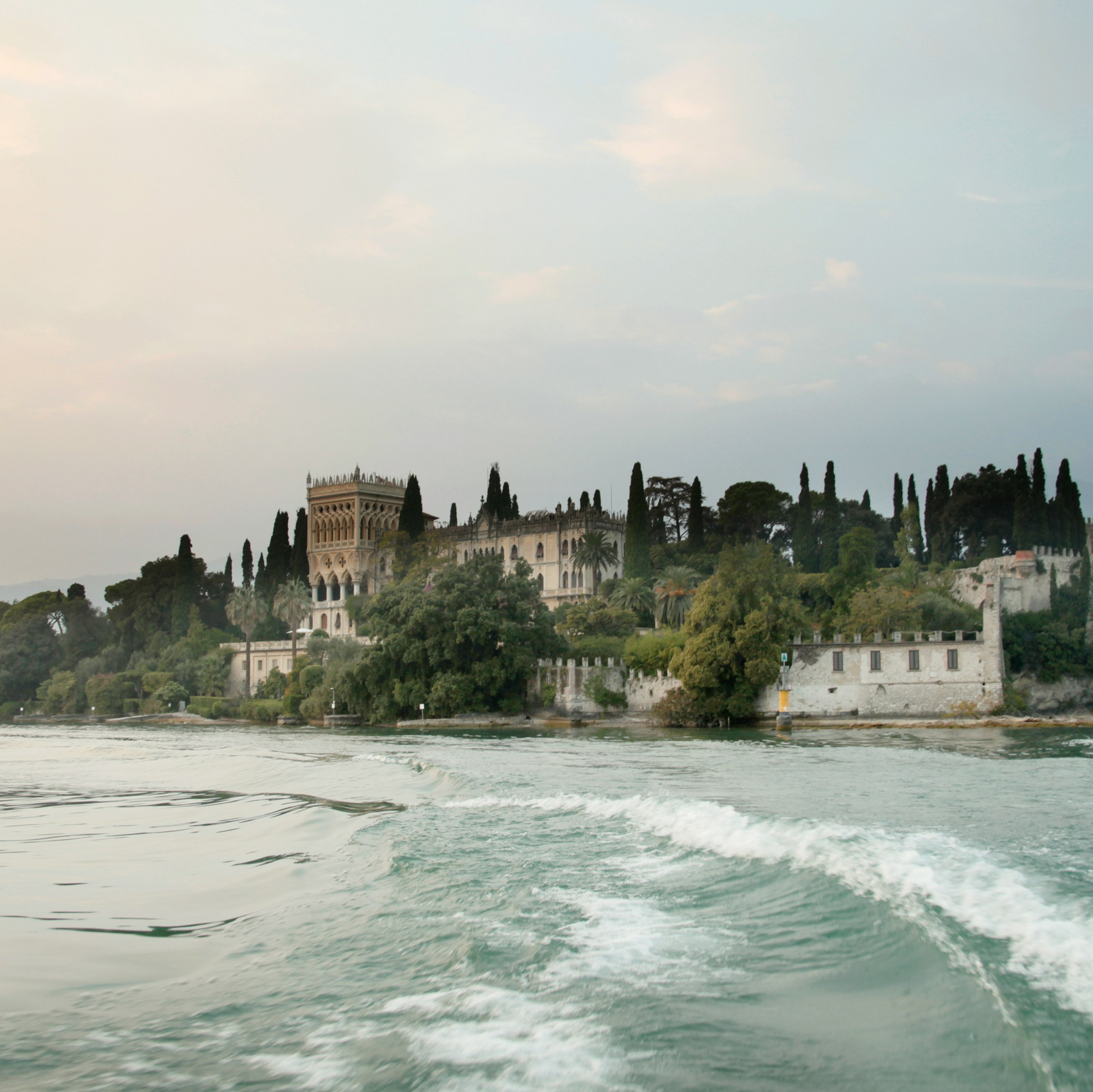 Контакты. ФОТОГРАФ ЛИЛИЯ БИЧУРИНА