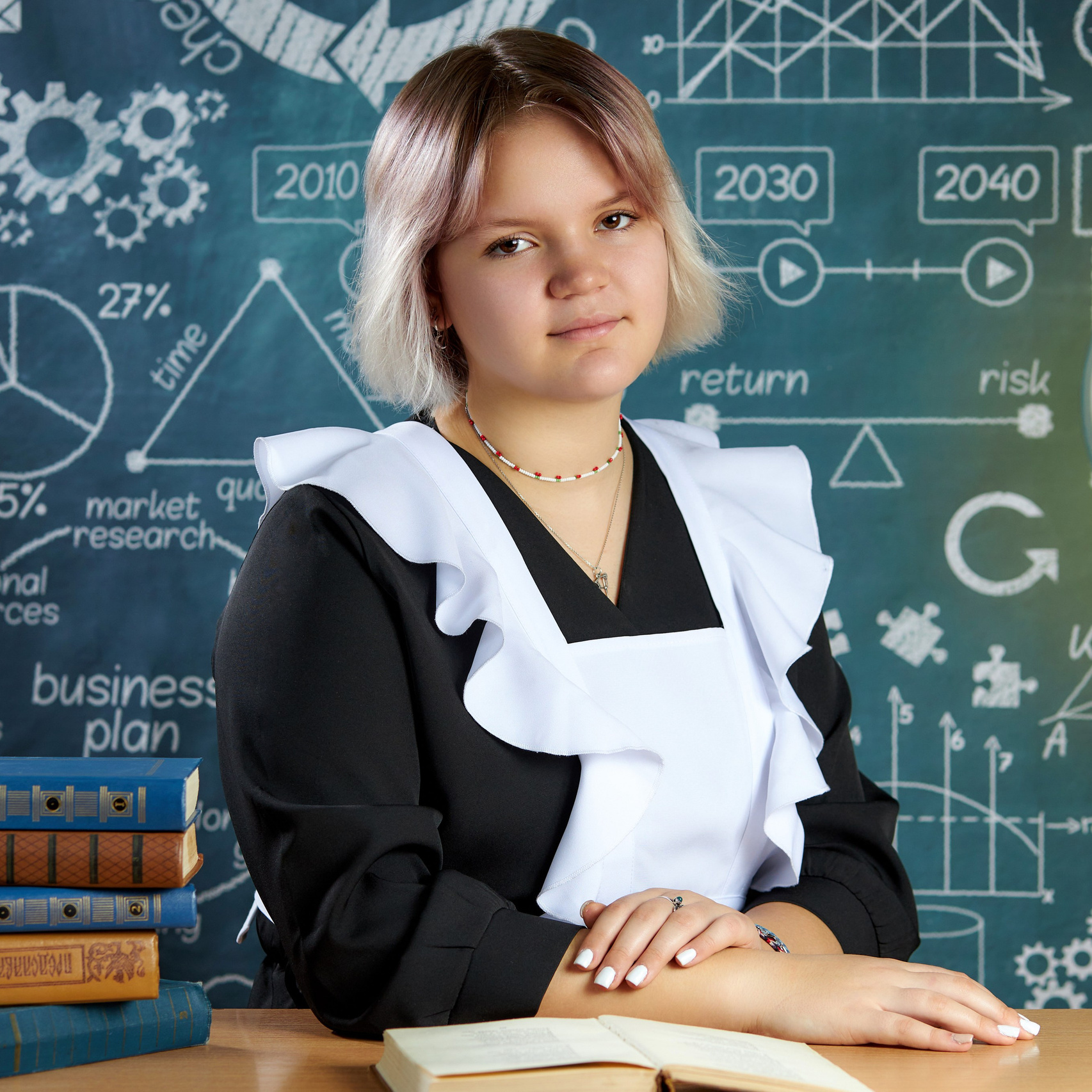 Для старшей школы. Школьный фотограф Леонова Наталия