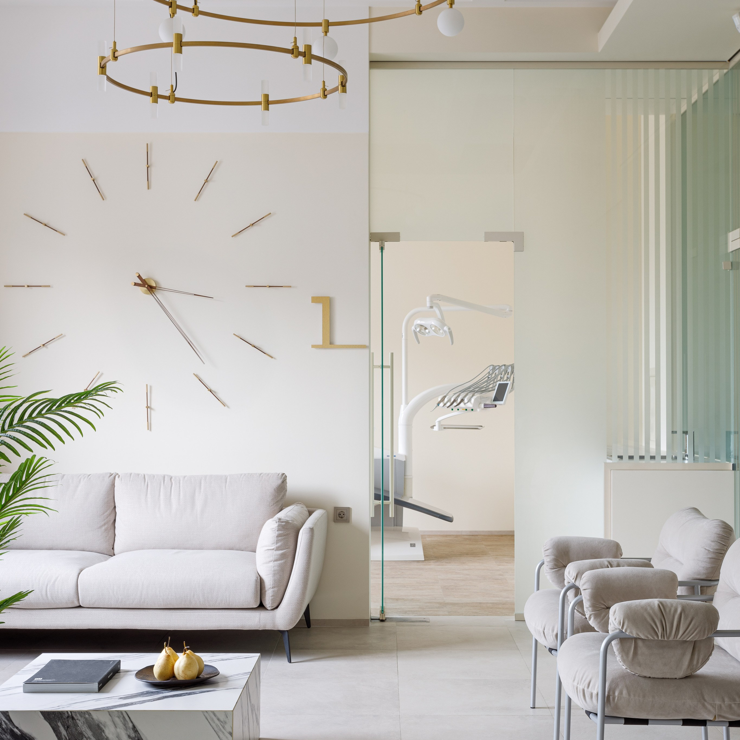 Интерьерная фотосъемка в Самаре. Интерьерный фотограф Дима Птицын и стилист Дарья Копылова