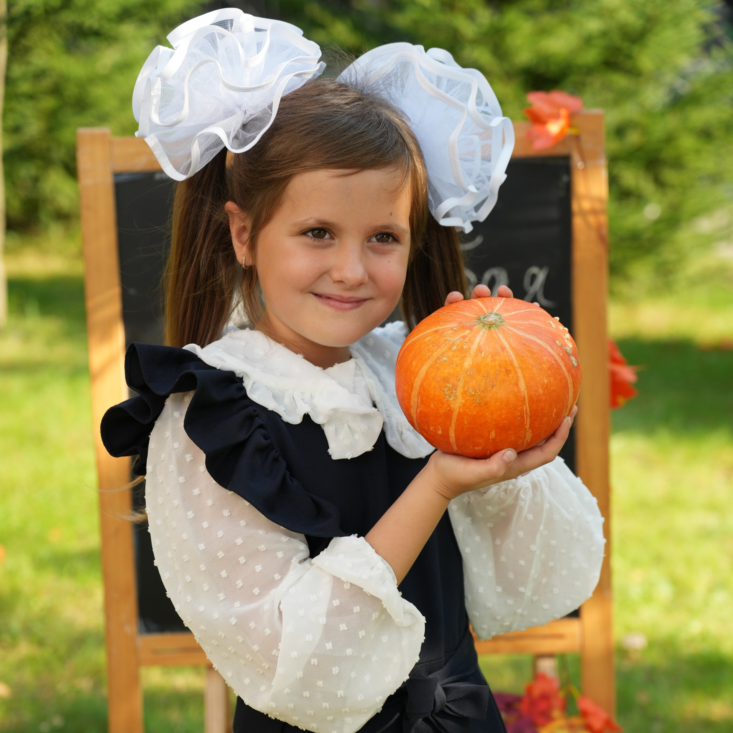 Тематические фотосессии «ЗДРАВСТВУЙ, ШКОЛА!». Школьная фотография в Санкт-Петербурге, выпускные альбомы, фотосессии