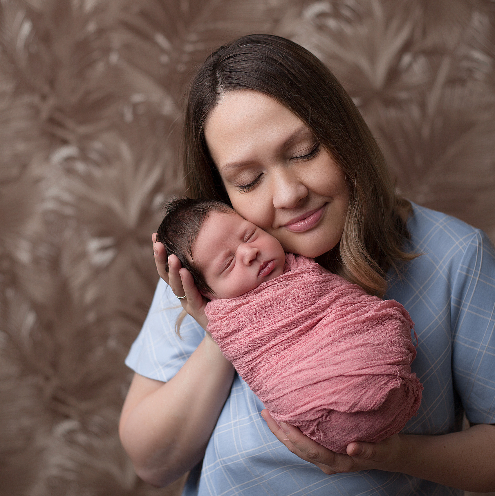 Семейный и детский фотограф в г. Норильске Марина Шухастанова