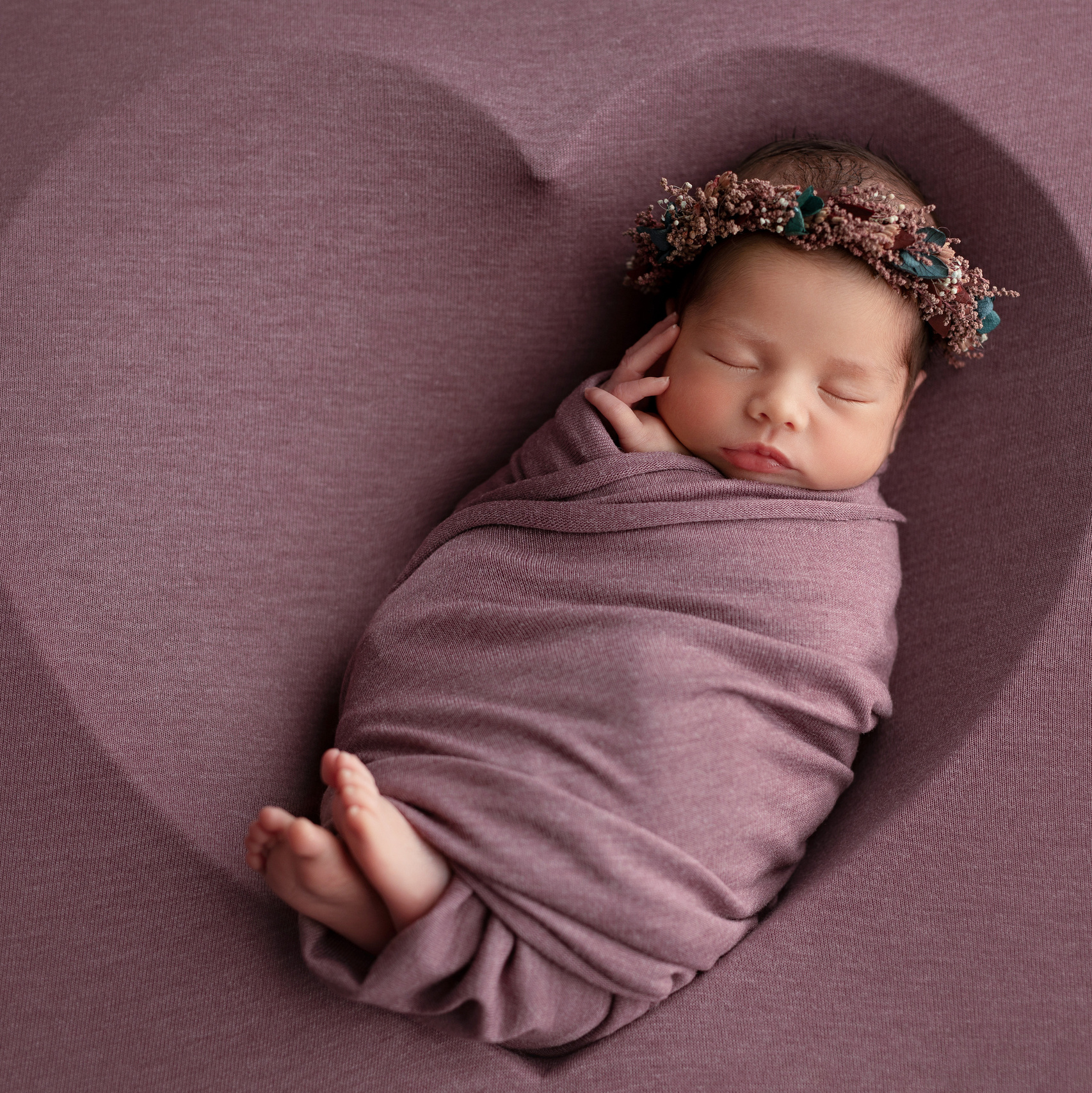 Контакты. Фотограф новорожденных ньюборн в Новосибирске