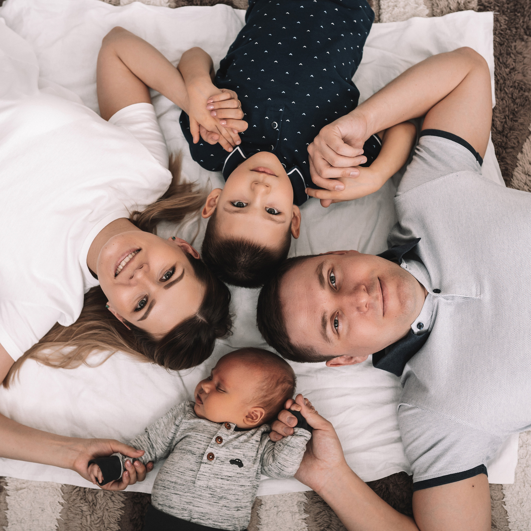 Семейная фотосессия. Семейный детский фотограф видеограф в Омске Юлия Татаринова