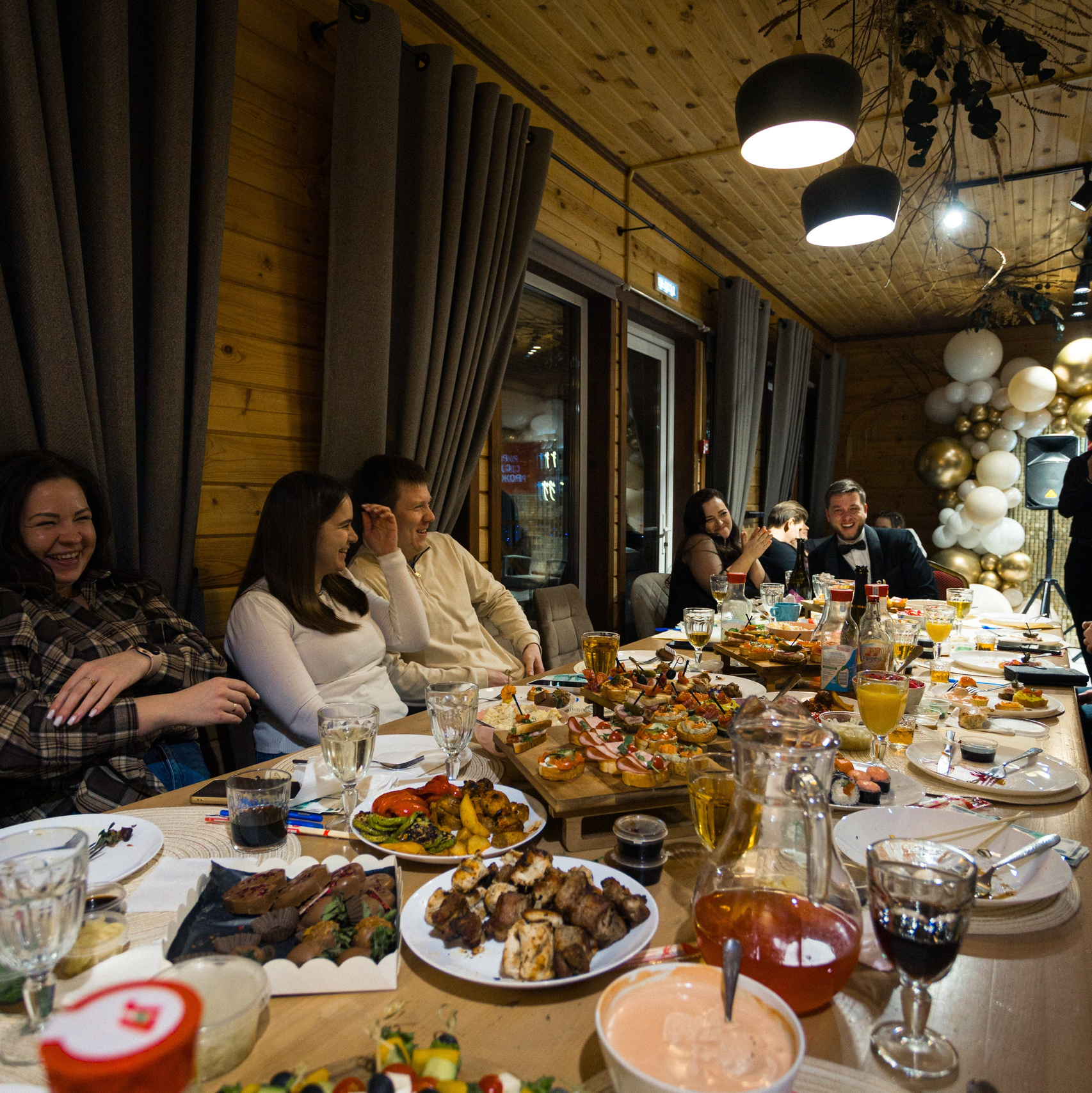 Услуги. Ведущий мероприятий Илья Копа