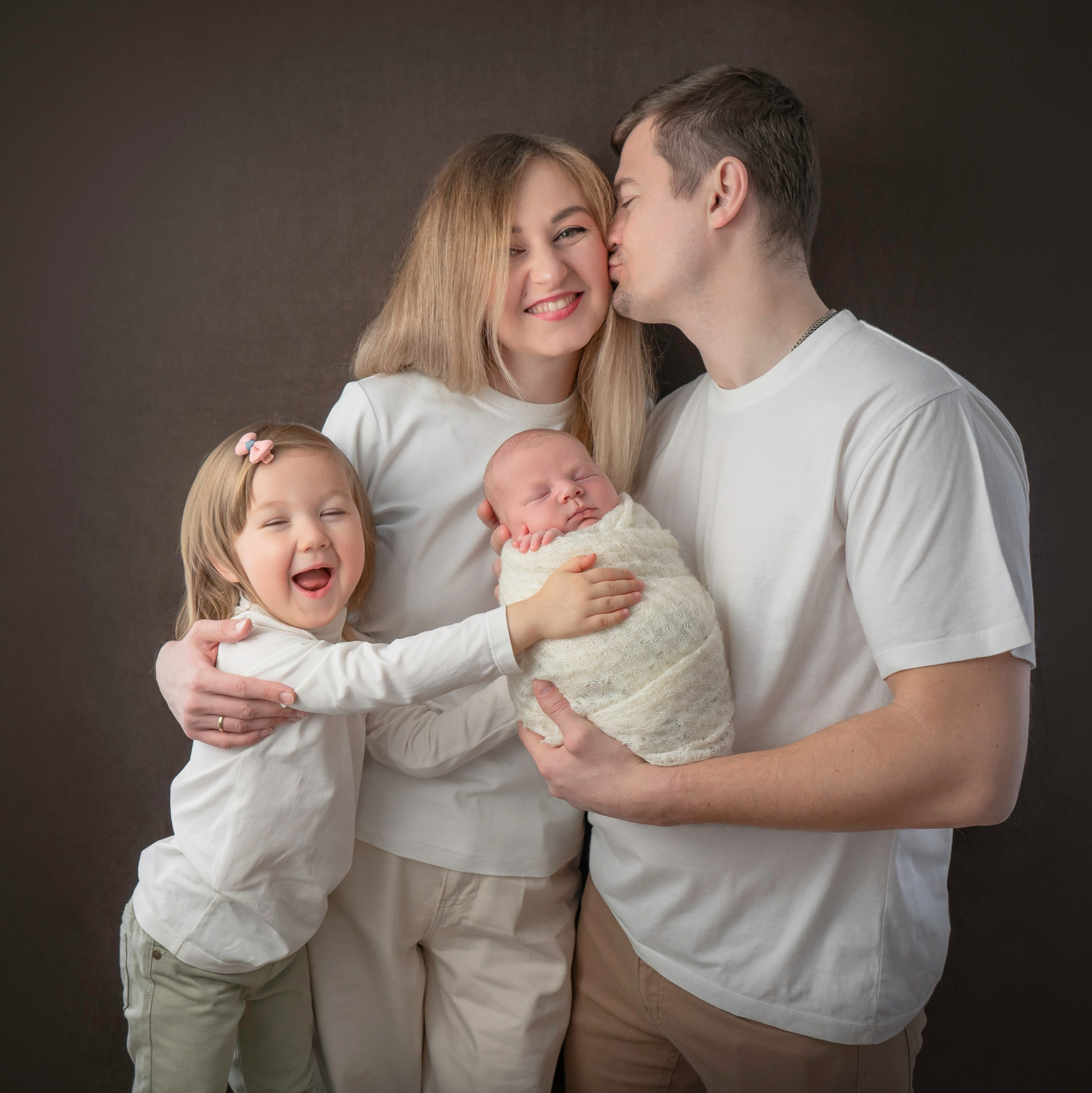 New BORN (новорожденность). Фотограф СЕМЬИ и ДЕТСТВА в Краснодаре и Краснодарском крае Екатерина Москат