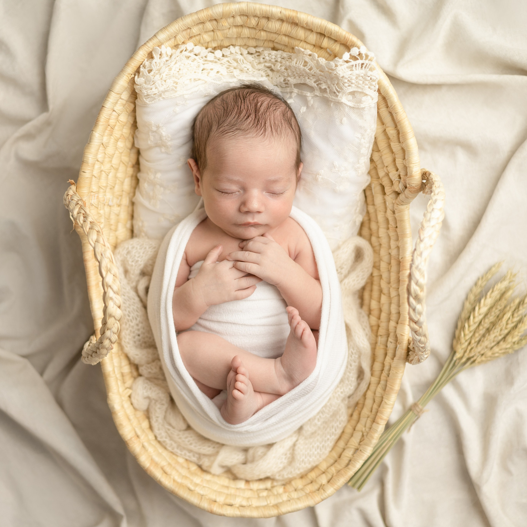 Услуга фотограф ньюборн. «Вкадре» — фотосессия новорожденных Тула | детский фотограф в Туле