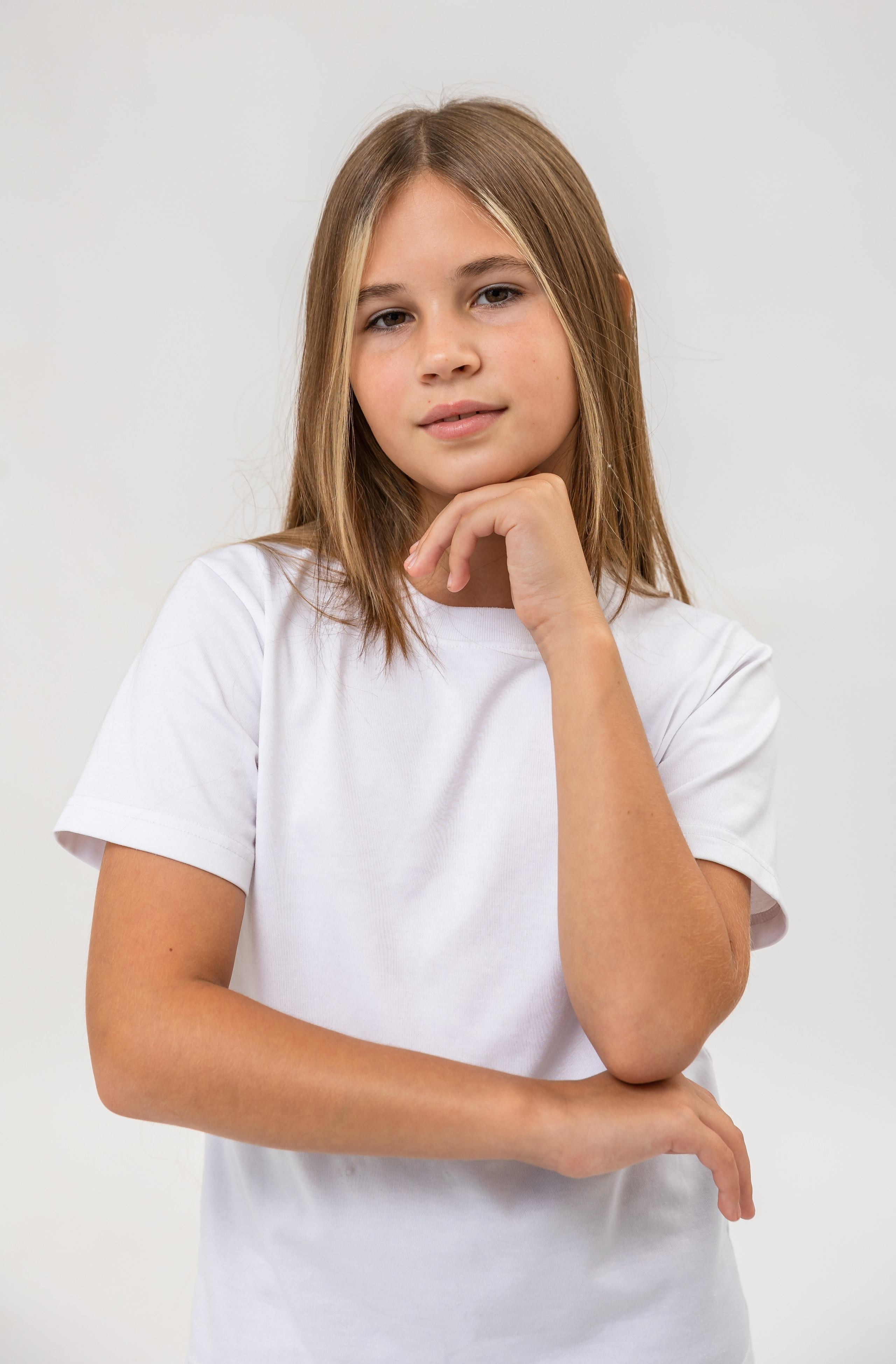 База моделей. Модельное Агентство Alma Model Management