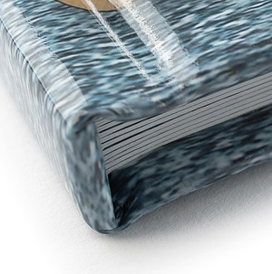 Premium photo. Выпускные альбомы в Бресте