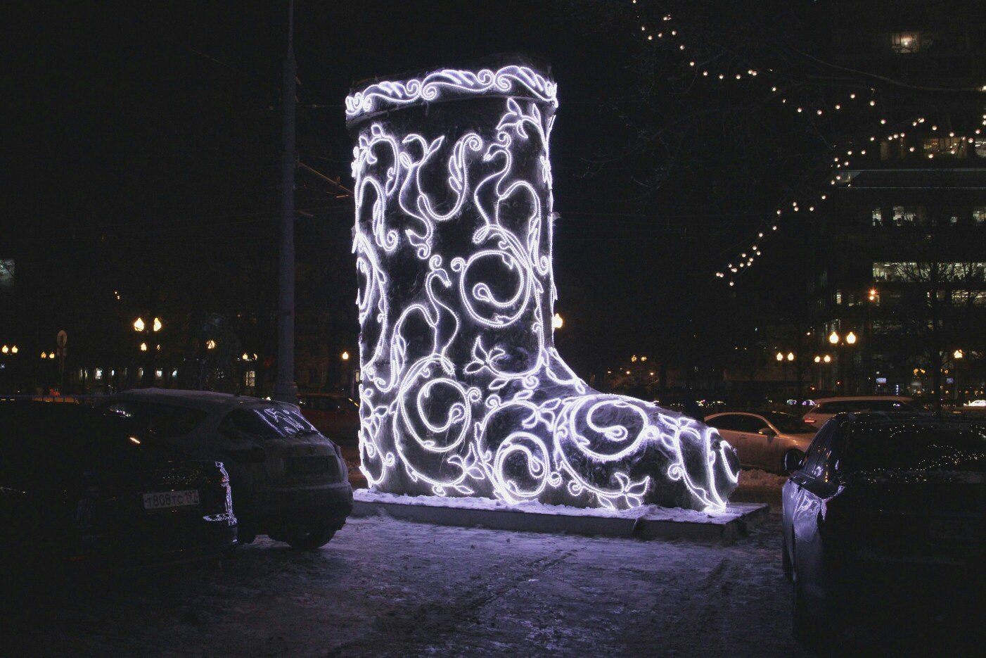 Новогоднее оформление ресторана Валенок. Кризисный и телесно-ориентированный психолог в Москве Печора Катерина✨